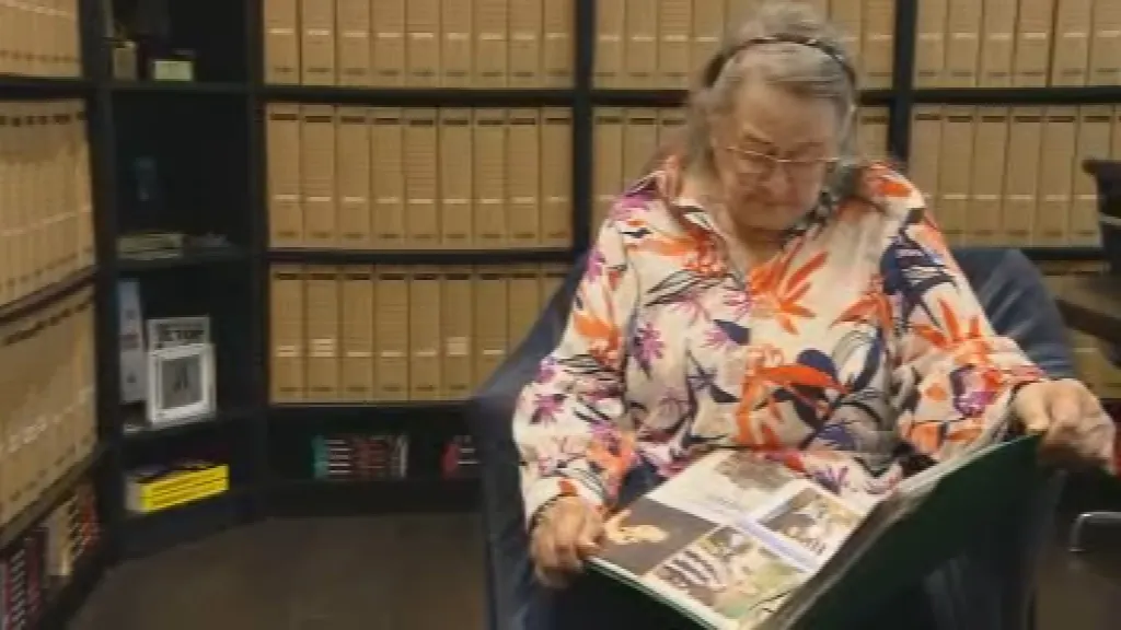 Peter R. de Vries Foundation keert eerste beloning uit aan tipgever: 100.000 euro