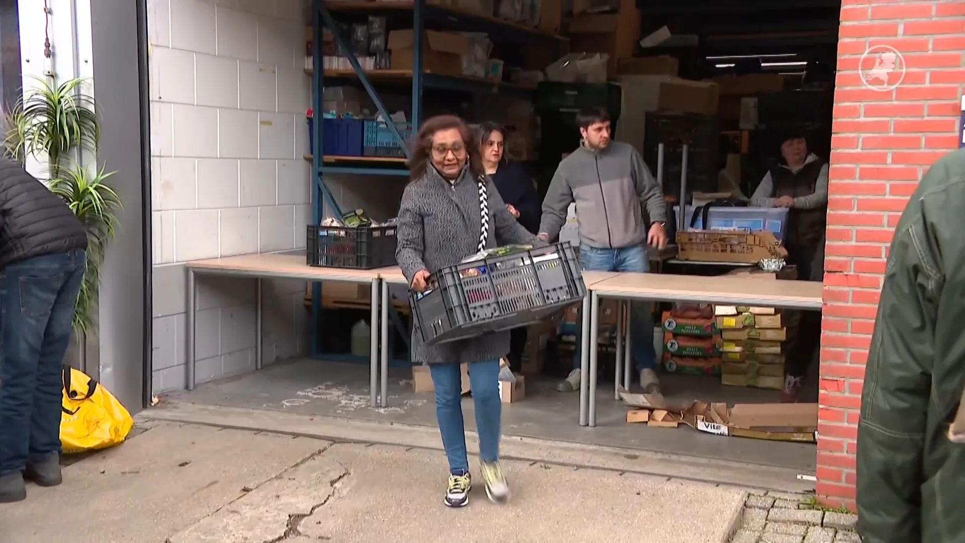 Amsterdammers schrikken van verdwijnen voedselbank: 'We komen echt in de knoop nu'