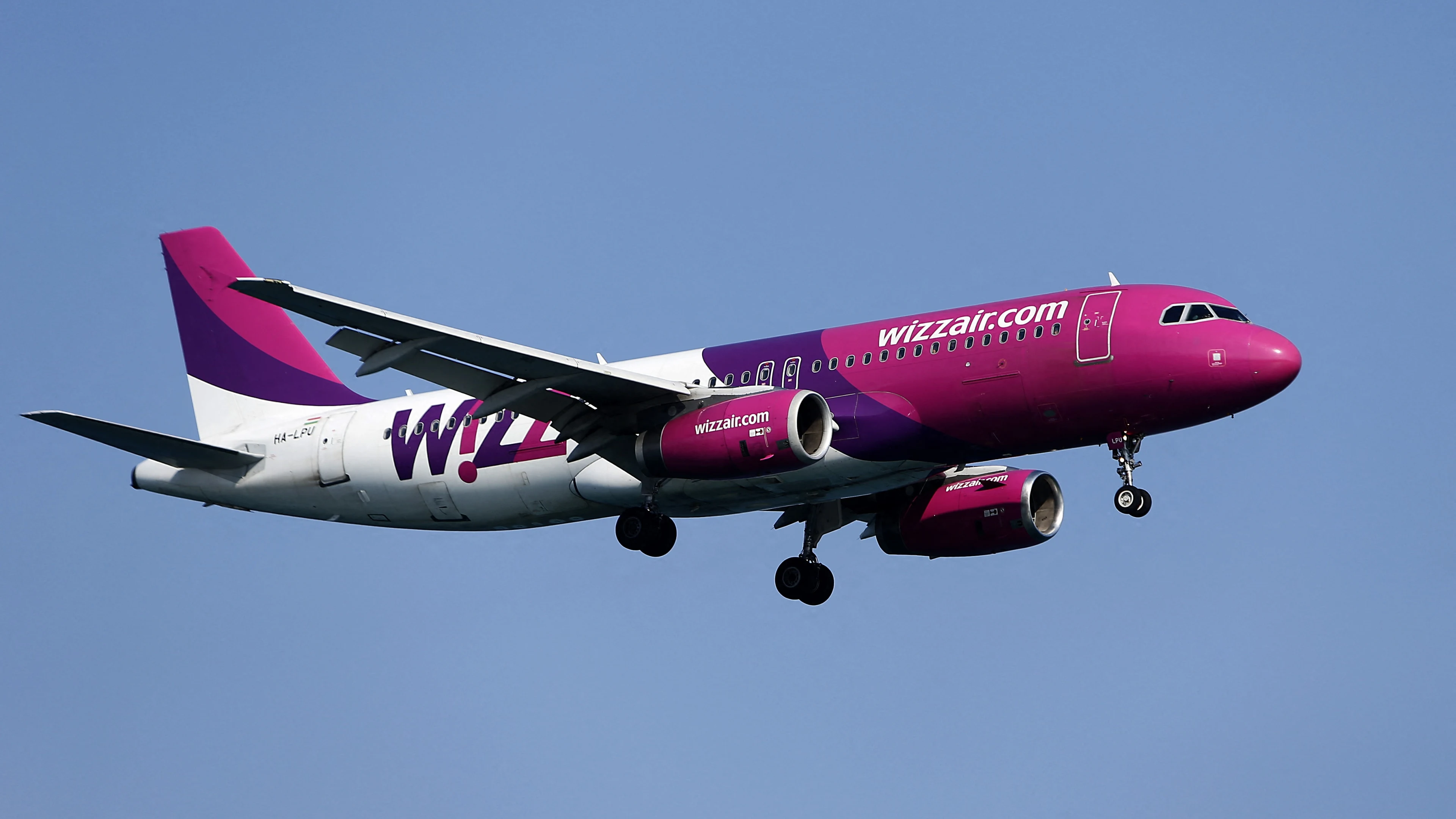 Vliegtuig maakt ongeplande landing op Schiphol, rook in cockpit