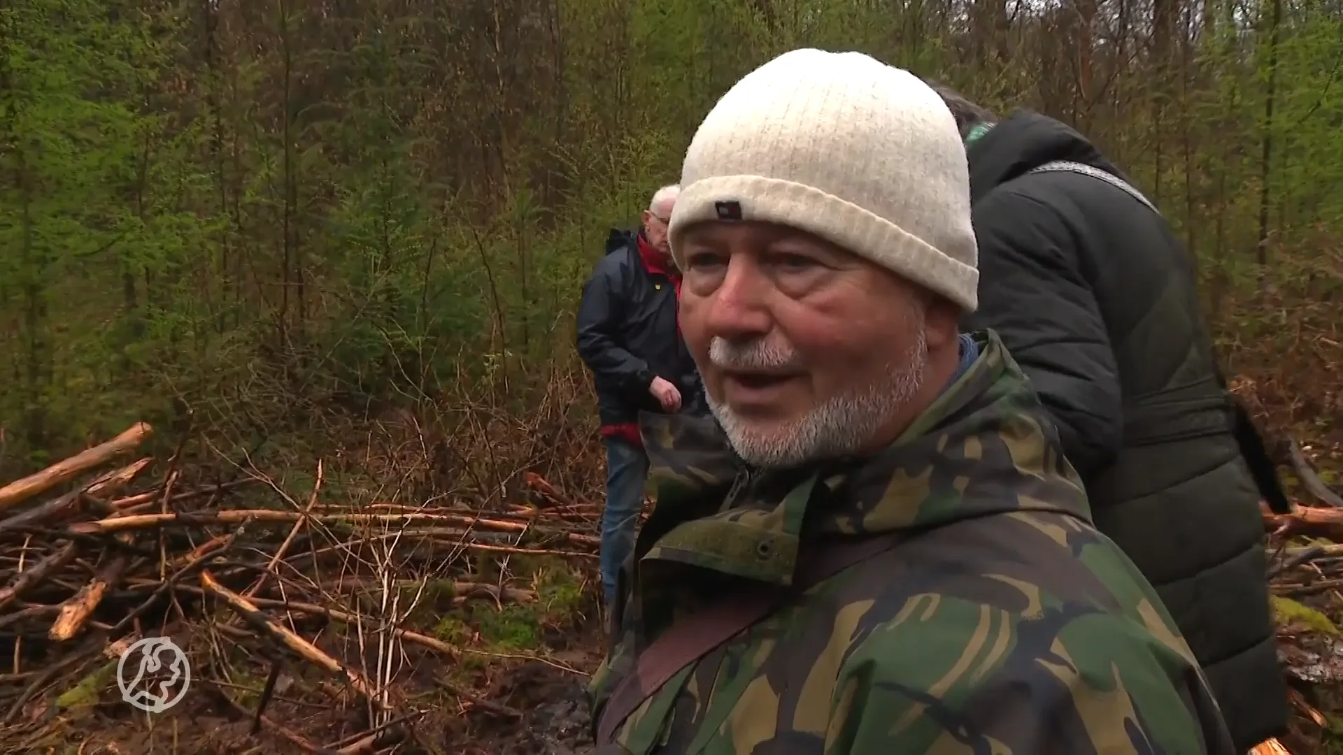 Nederlandse Kampeerauto Club wil iets terugdoen voor natuur en plant 8000 bomen