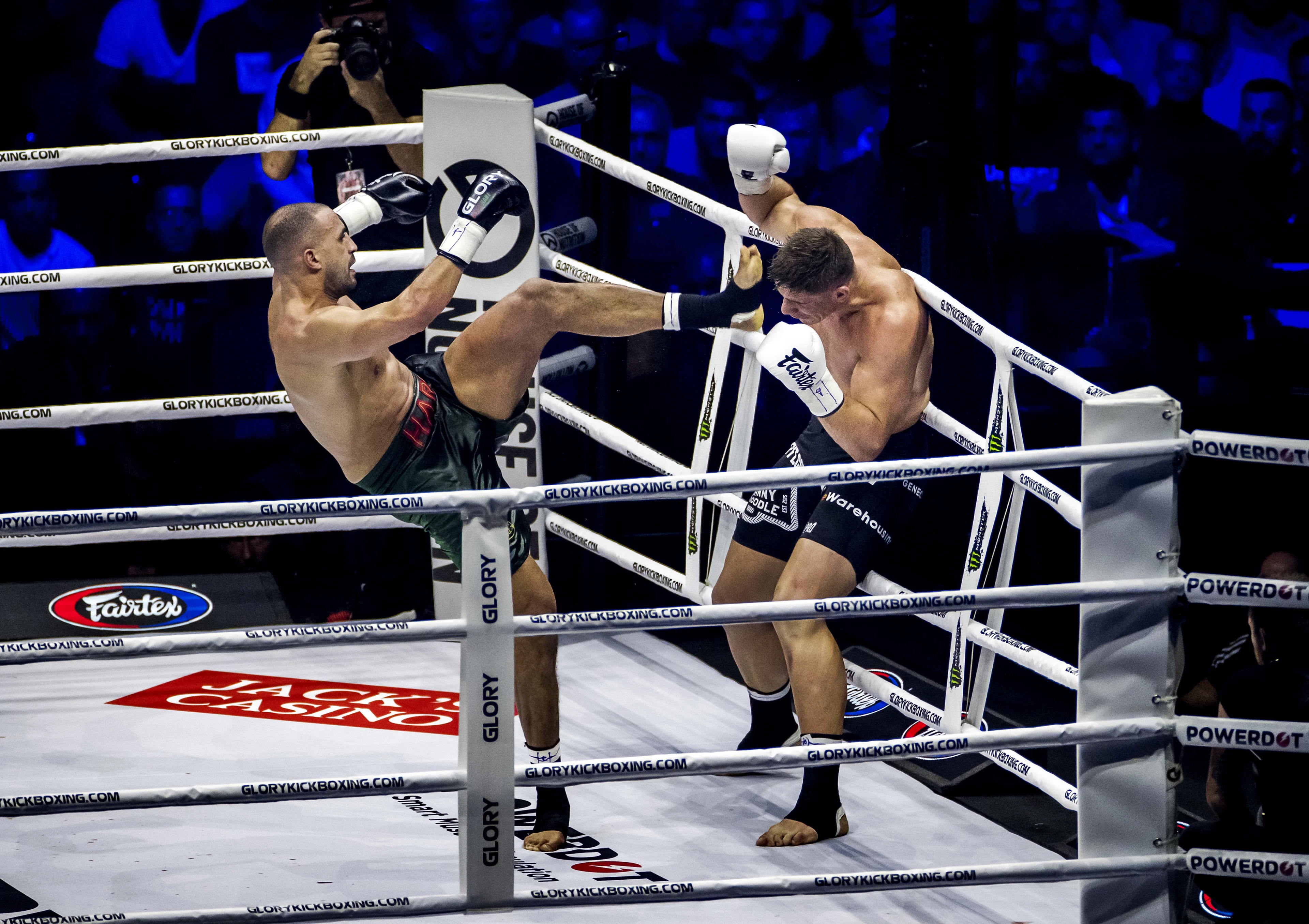 Badr Hari na blessure weer terug in de ring op 20 juni