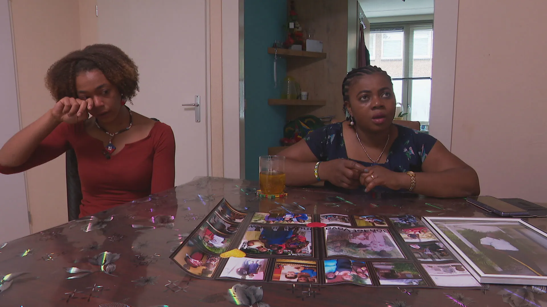 Haïtiaanse Nederlanders kijken met lede ogen naar ramp in geboorteland: 'Beelden komen heel hard binnen'