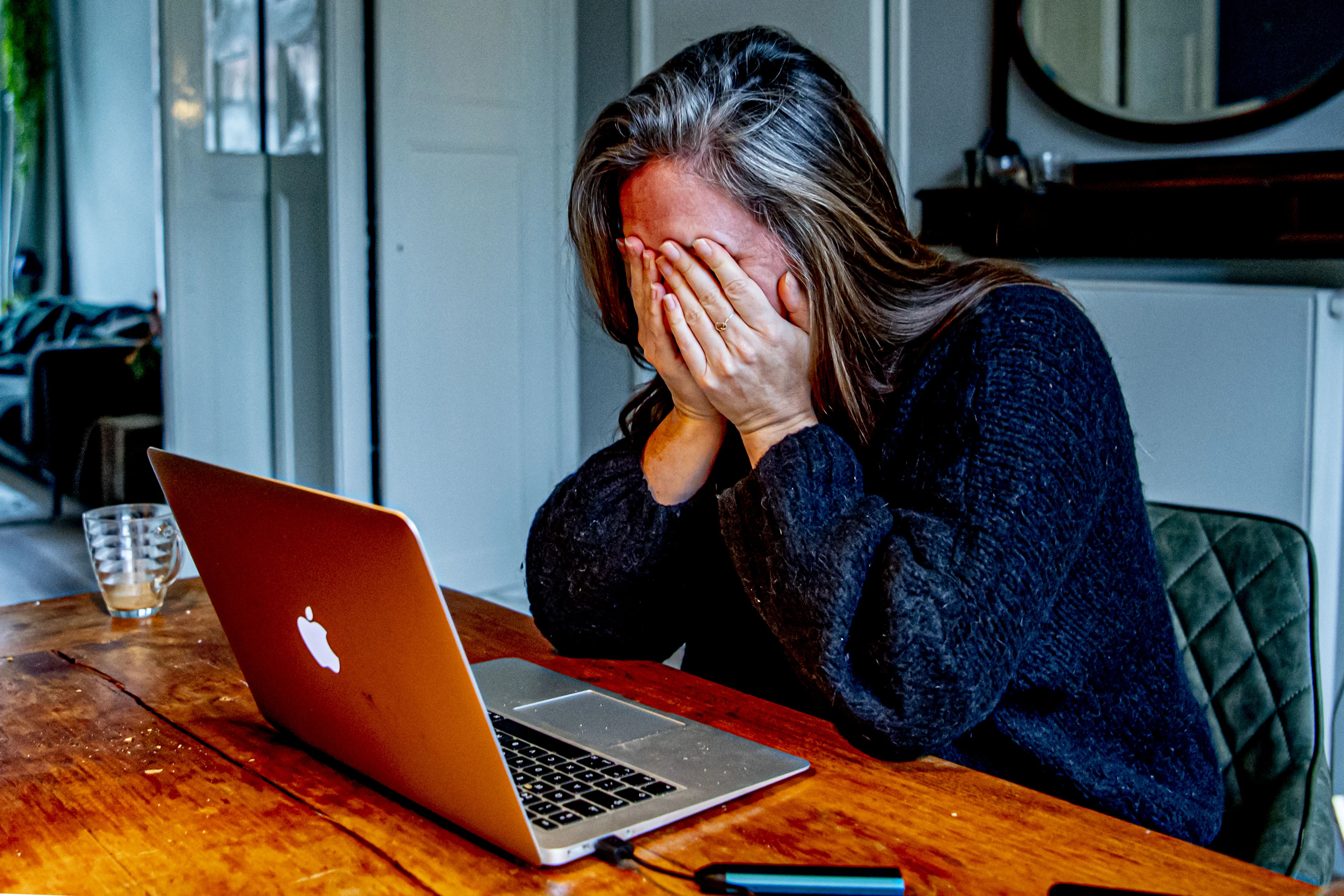 Vakbond CNV roept kabinet op tot invoer wettelijk rouwverlof
