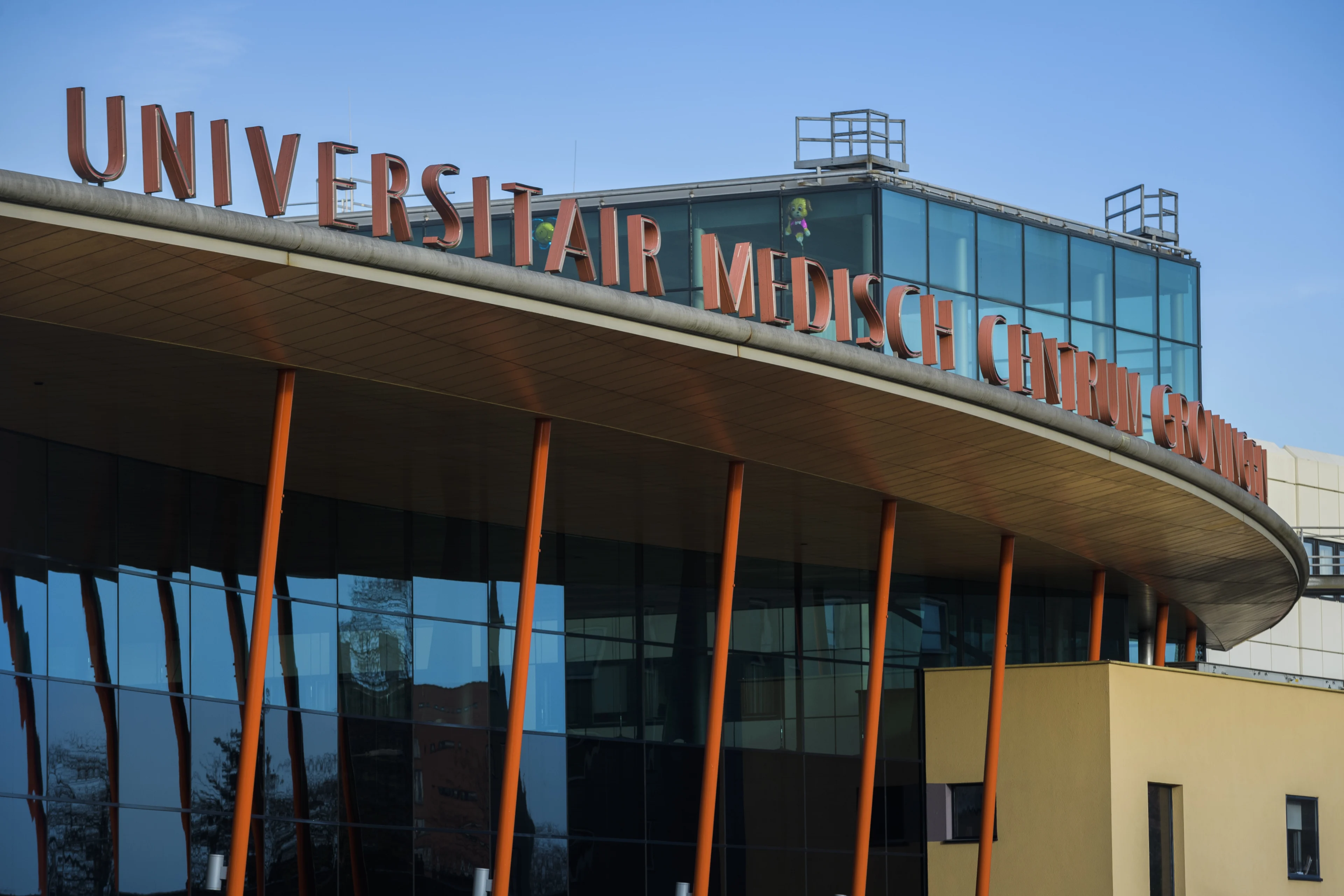 Uniek: vrouw (35) krijgt nieuw hart én nieuwe lever in één operatie