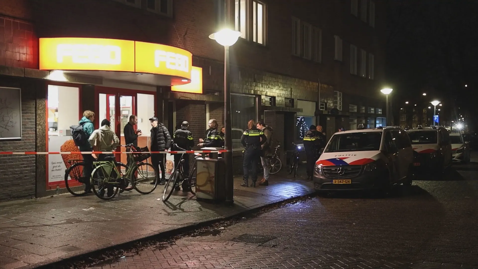 Verdachte van FEBO-overval voortvluchtig, 'mogelijk gewond door frituurvet'