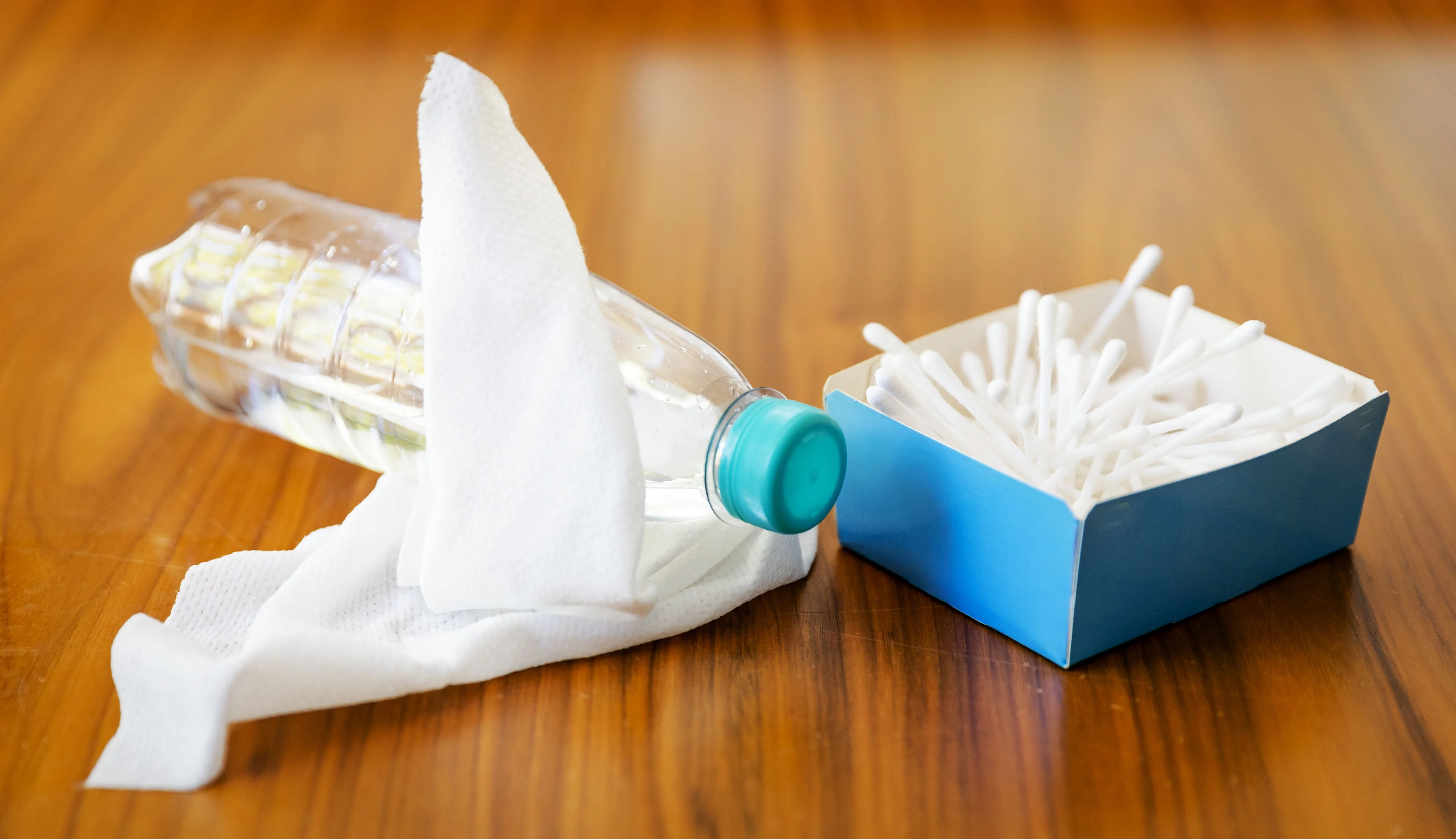 Verbod op vochtige doekjes in de maak, plastic opnieuw de boosdoener