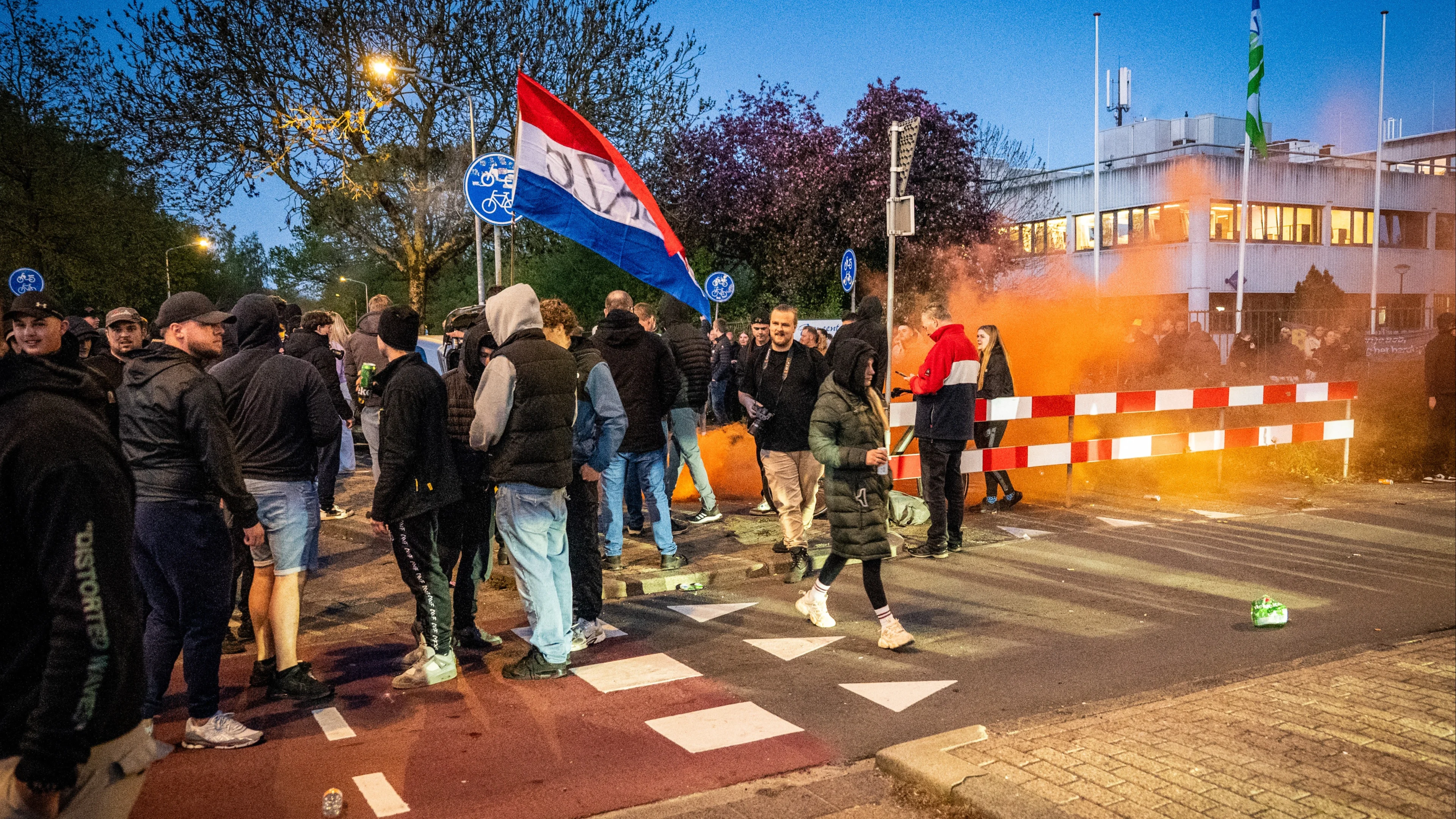Noodbevel in Loosdrecht na dreiging geweld bij nieuw asielprotest