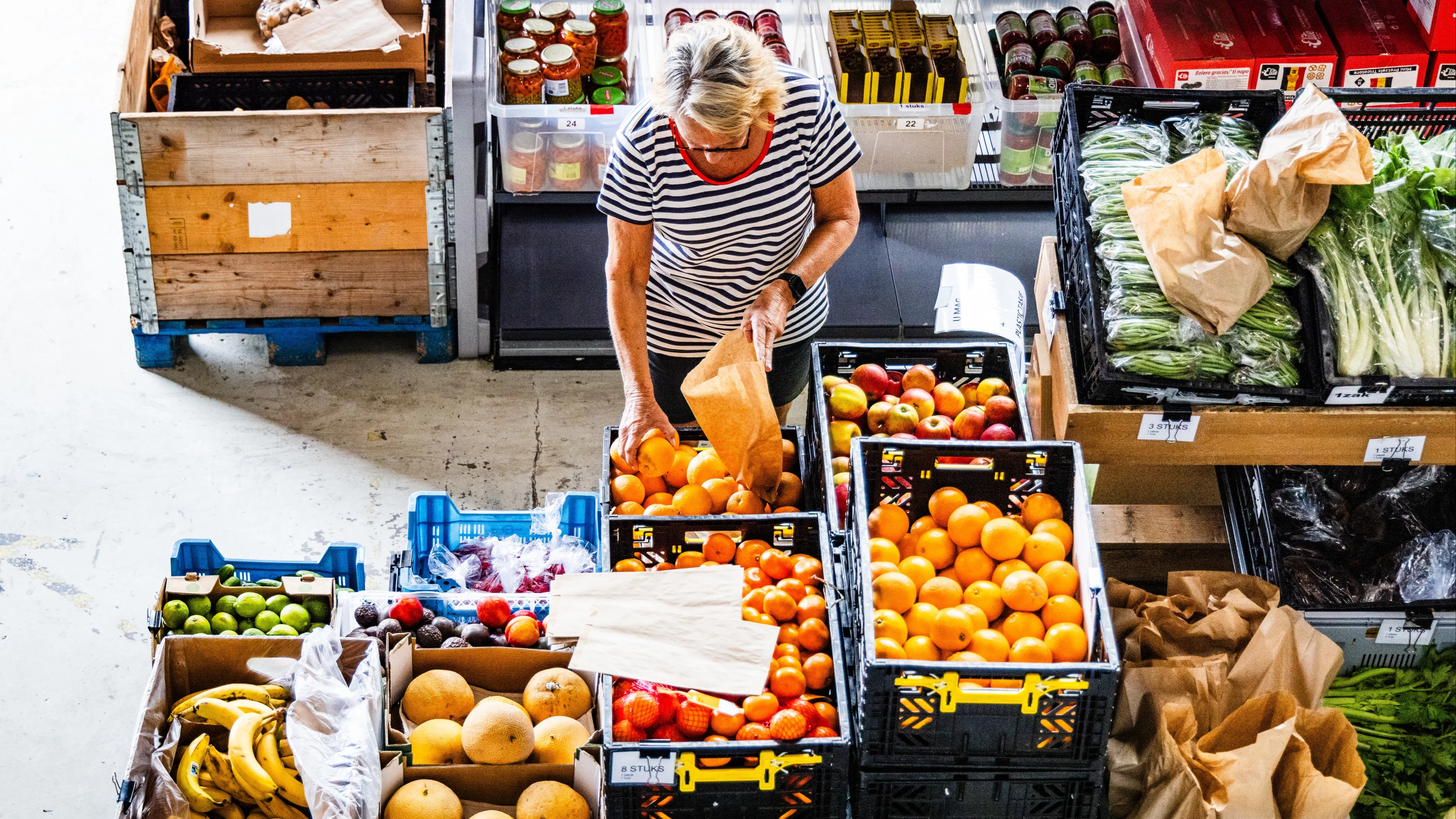 Voedselbanken krijgen minder eten door minder verspilling