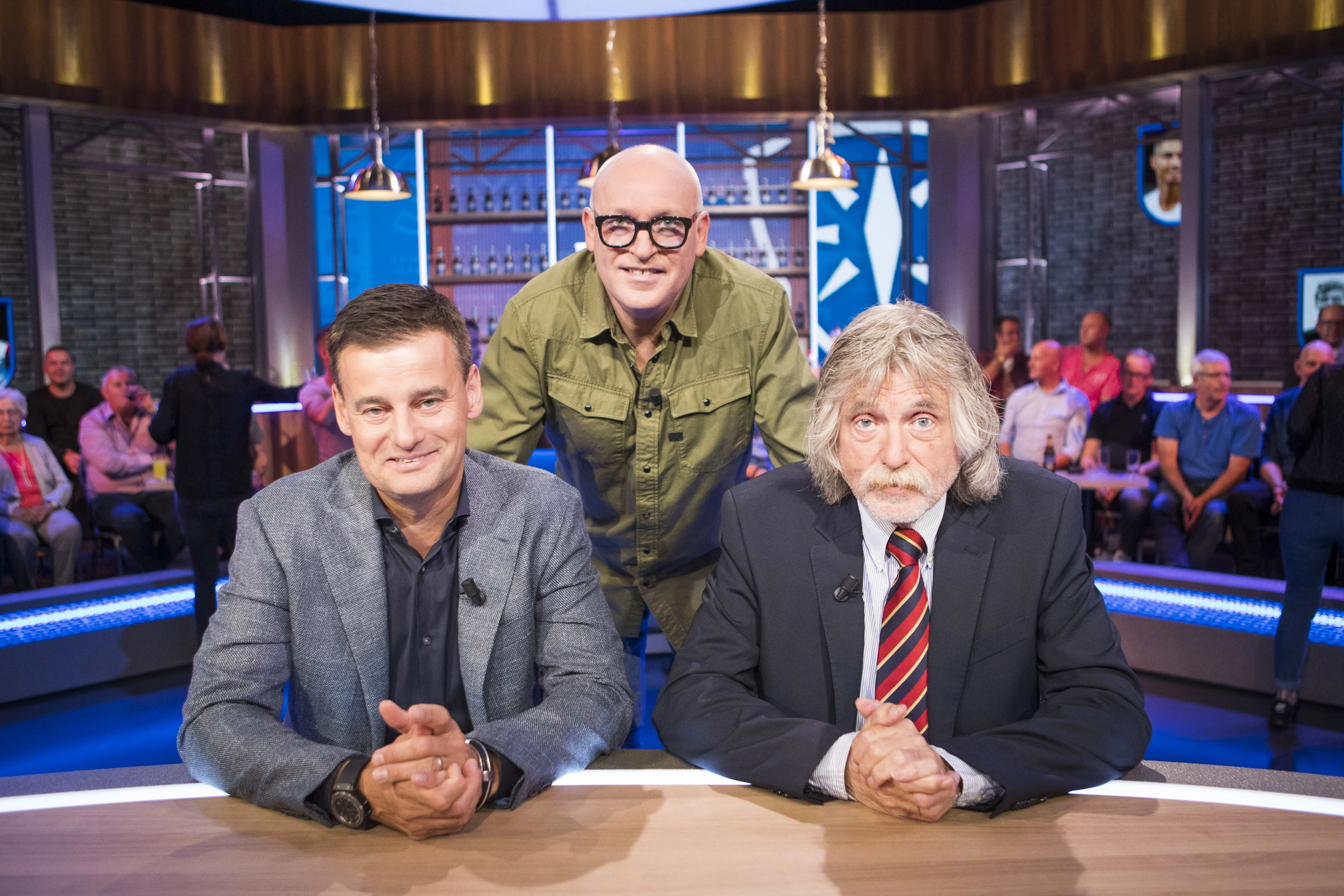 Johan Derksen en Wilfred Genee ondanks ruzie bij bruiloft René van der Gijp
