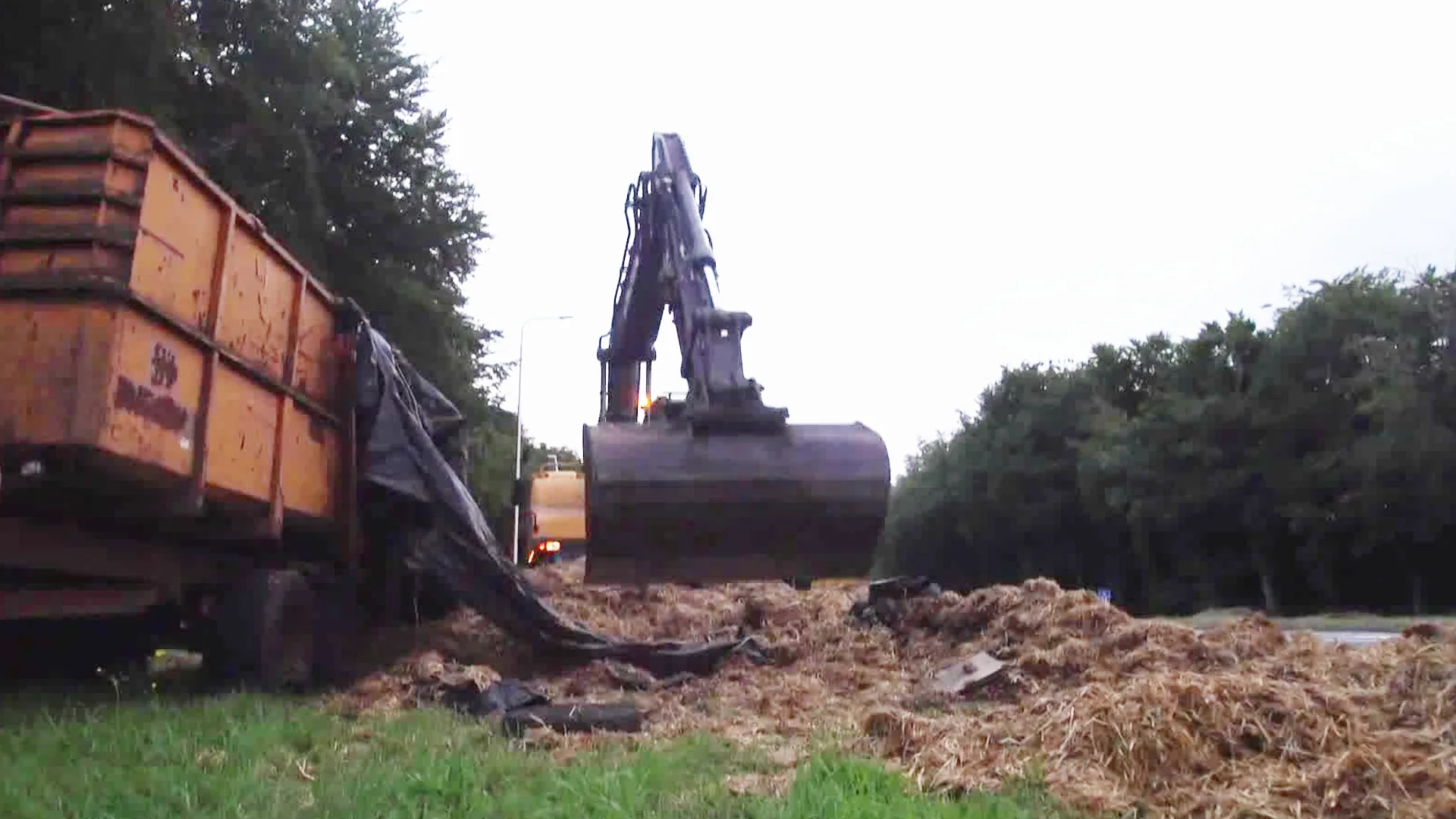 Celstraf voor 'uitlokker' illegale boerenactie: snelweg geblokkeerd en afval gedumpt
