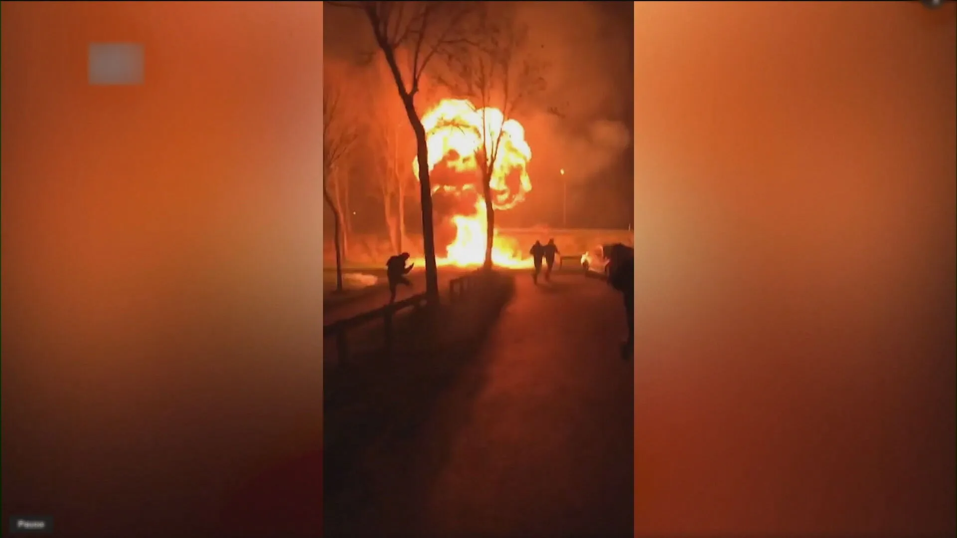 Gigantische vuurwerkbom in fietstunneltje laat Noord-Hollands dorp op grondvesten schudden