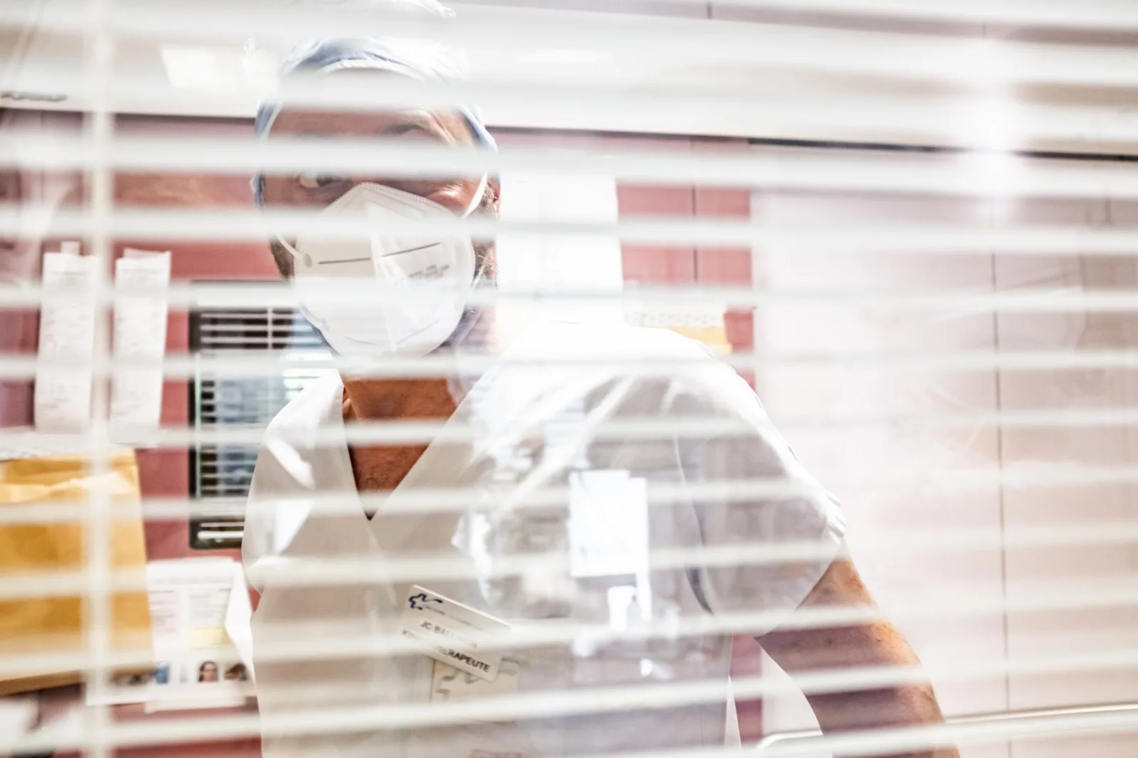 Vrouw (52) gepakt voor handel in valse vaccinatiebewijzen, tot 1000 euro per stuk