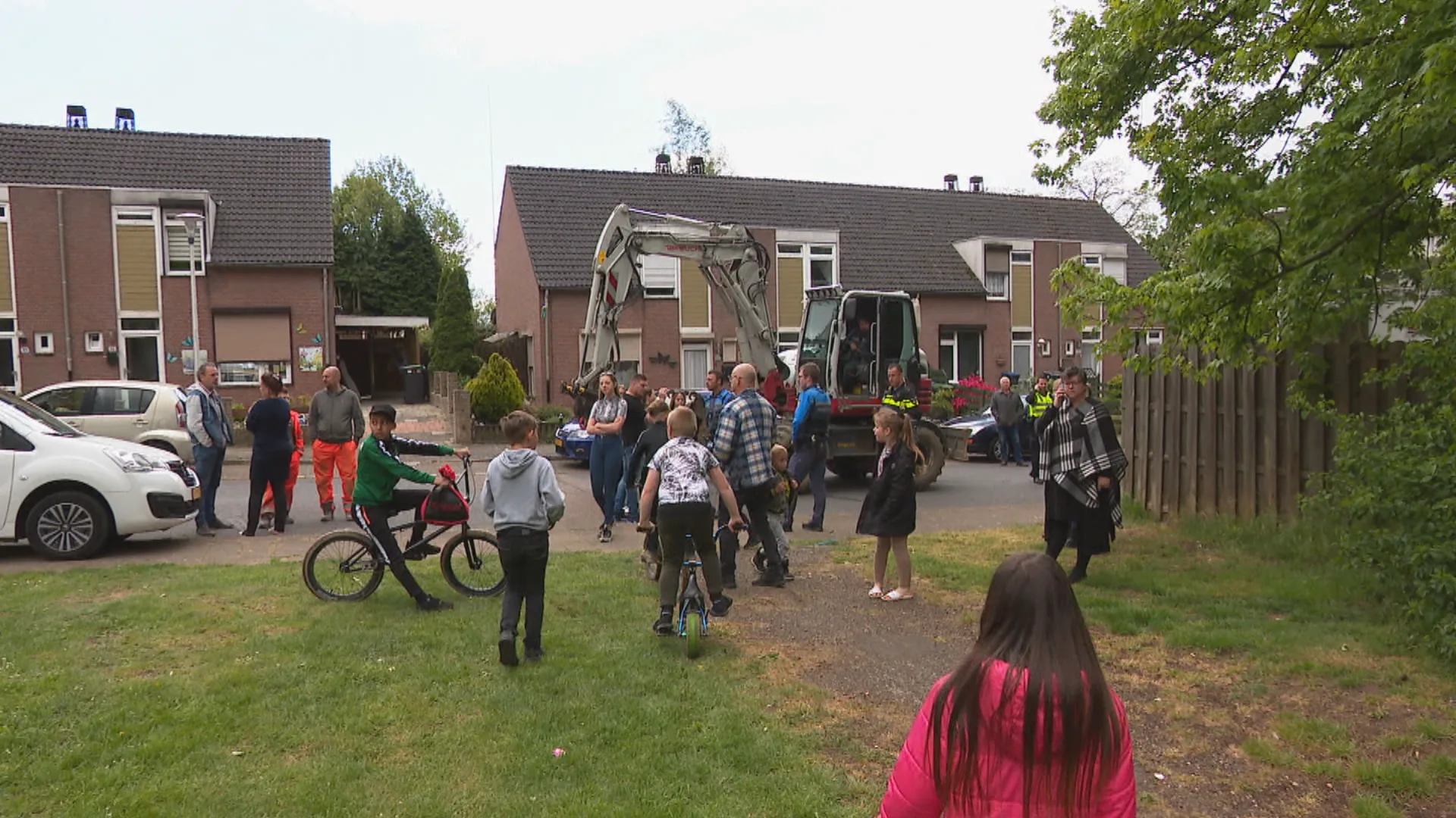 Kinderen in actie voor behoud illegale crossbaan, maar de gemeente is onverbiddelijk