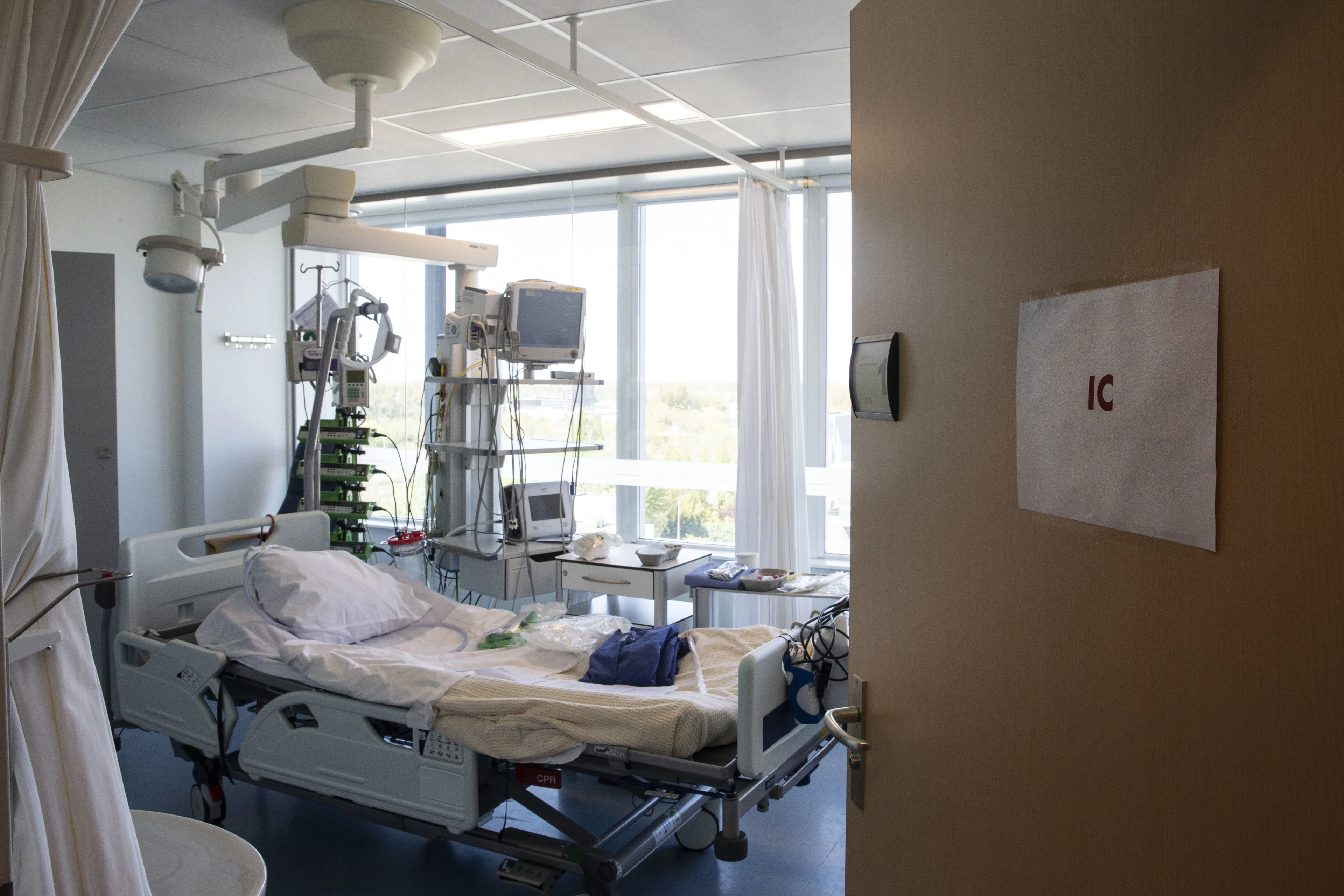 94 nieuwe coronadoden, aantal ziekenhuisopnames gestegen met 97