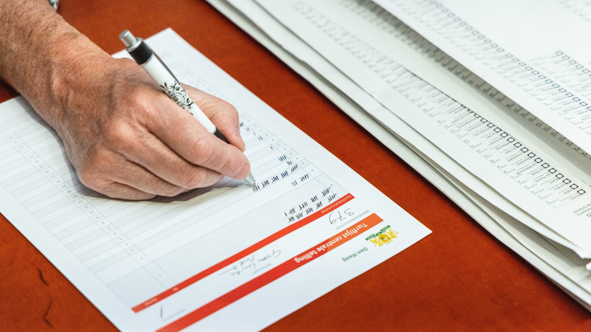 Uitslagen Europese verkiezingen komen vandaag: hier kijken partijen naar