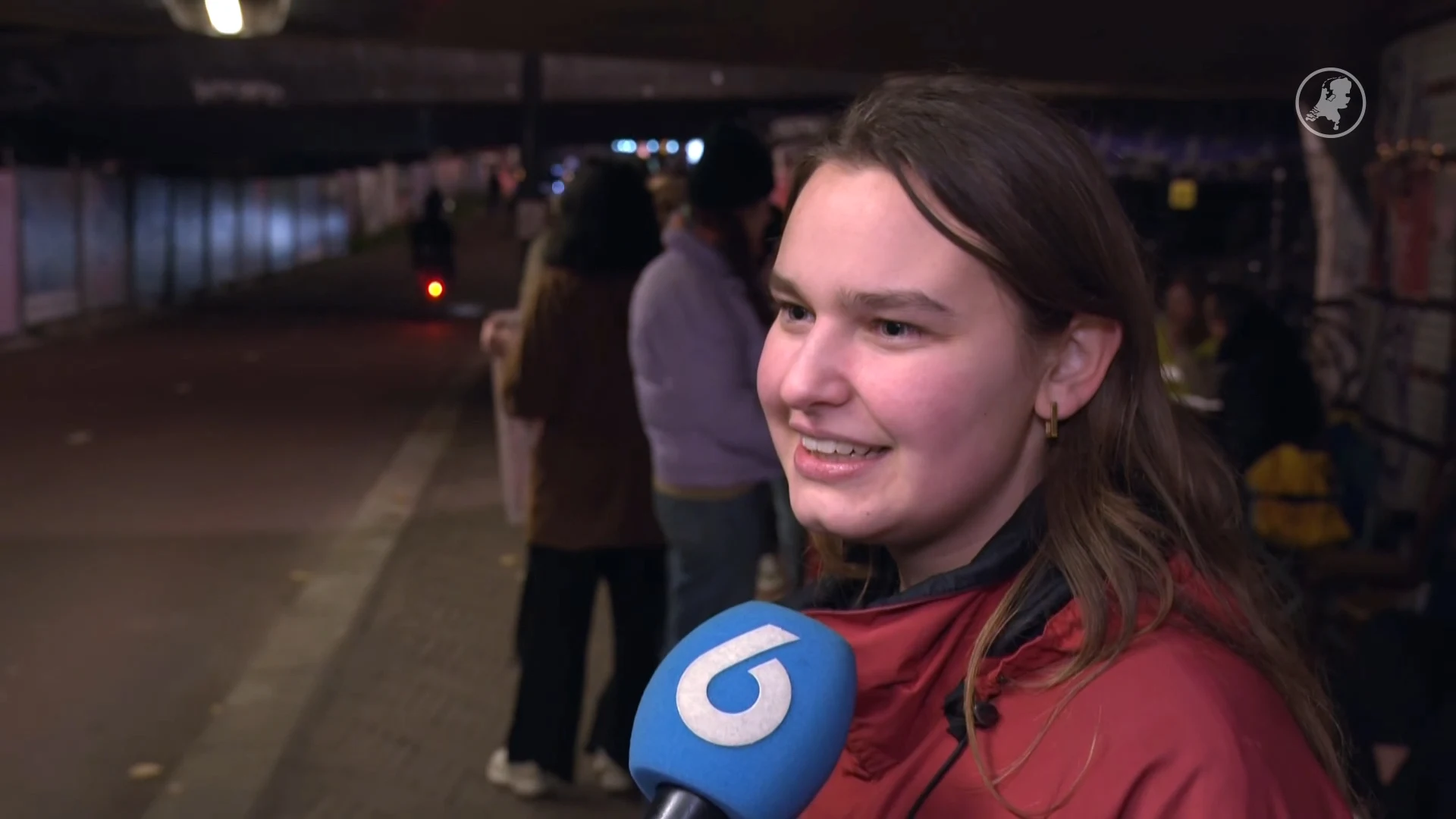 Dolle Mina’s maken ‘gezellige’ woonkamers van onveilige tunnels