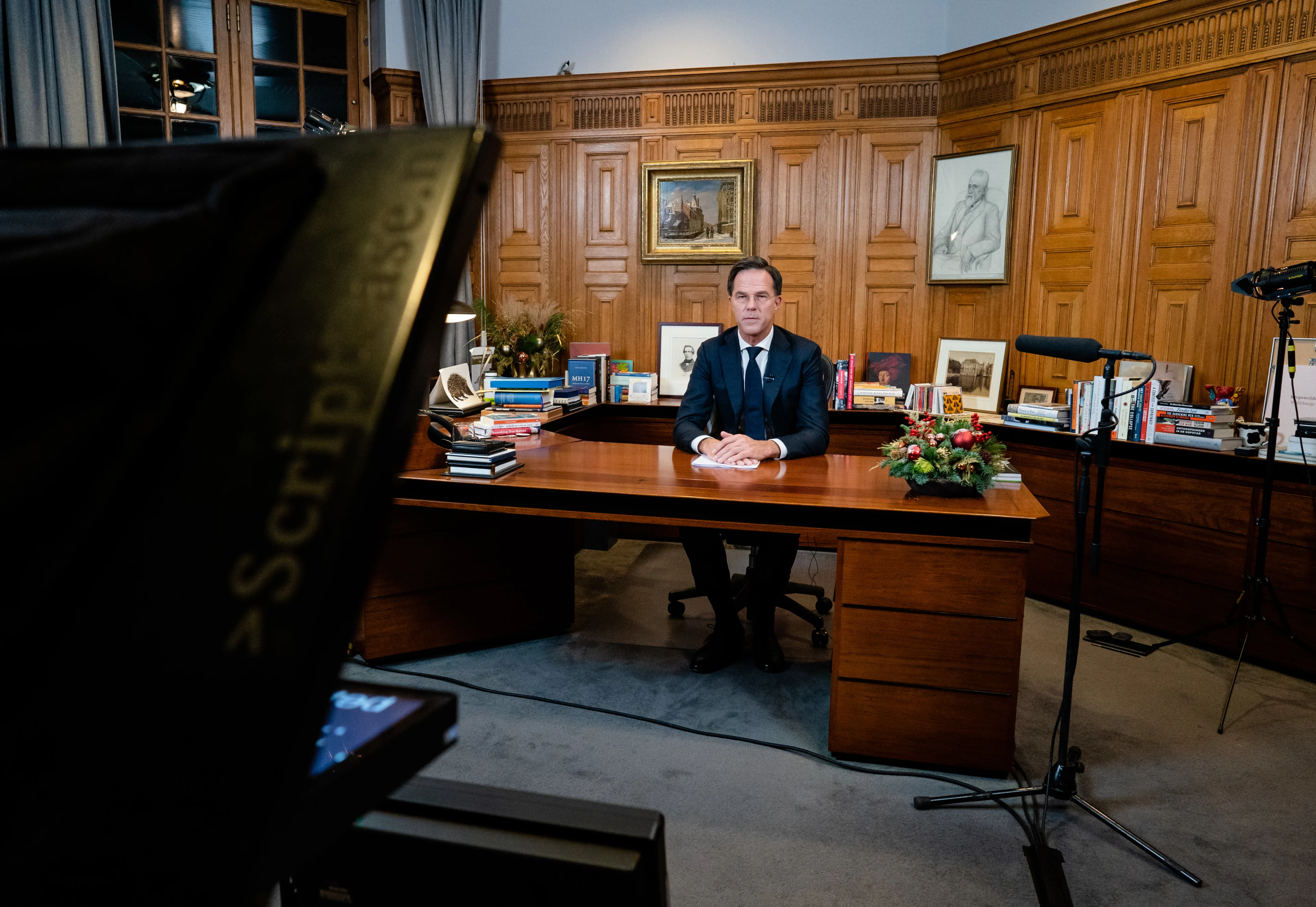 Ruime meerderheid van Nederlanders blijft vertrouwen houden in coronabeleid van kabinet