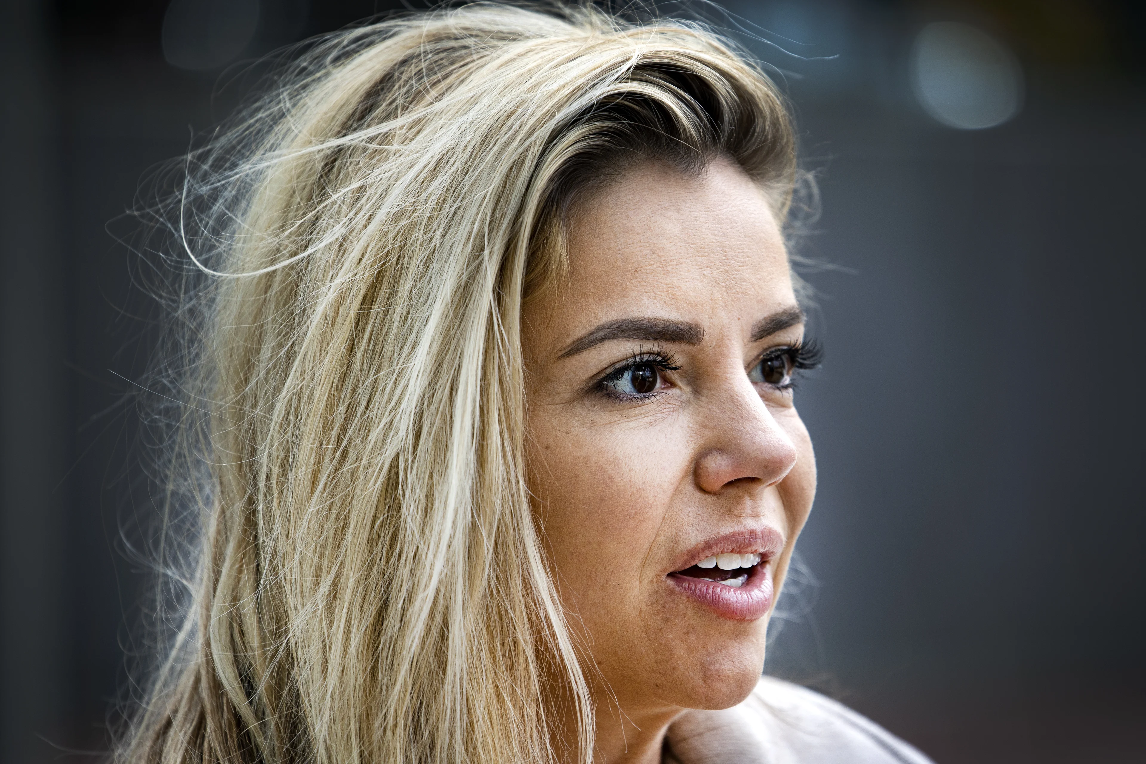 Yvonne Coldeweijer dient klacht in tegen BNR en Talitha Muusse