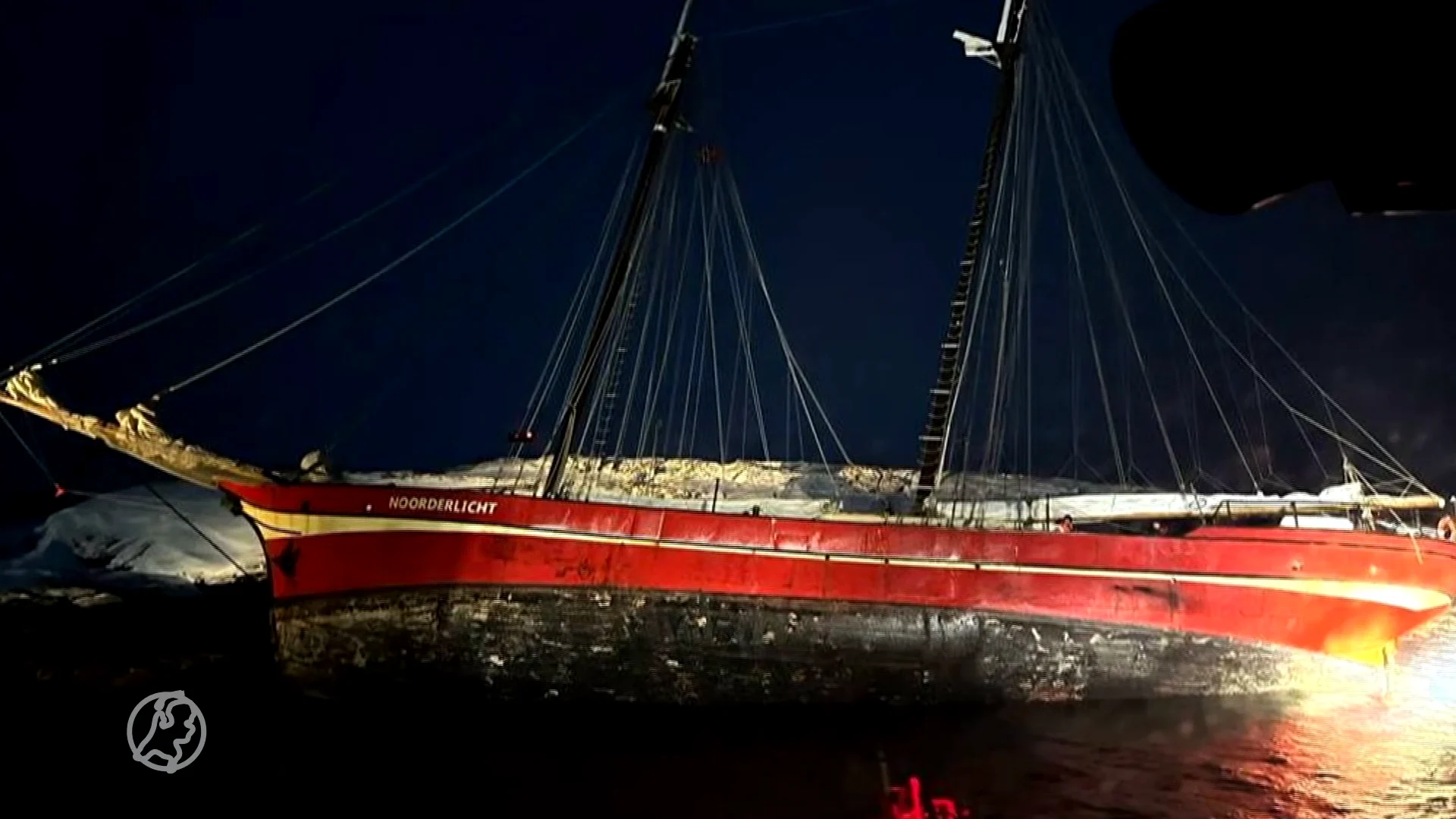 Nederlands zeilschip aan de grond gelopen in Noorwegen