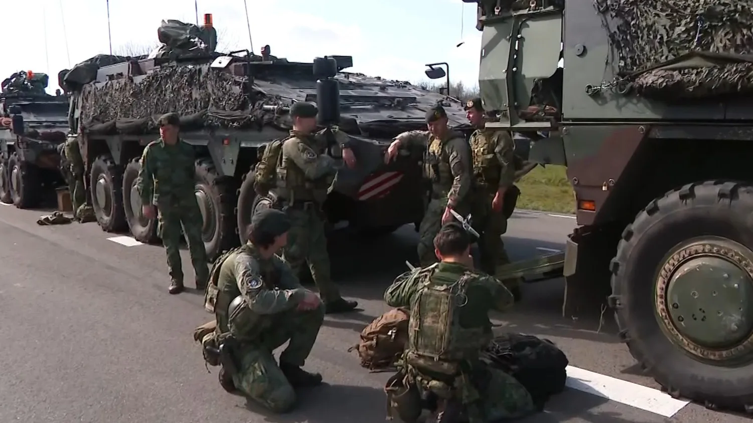 'Commandant: Nederlandse militairen moeten zich versneld in gereedheid brengen'