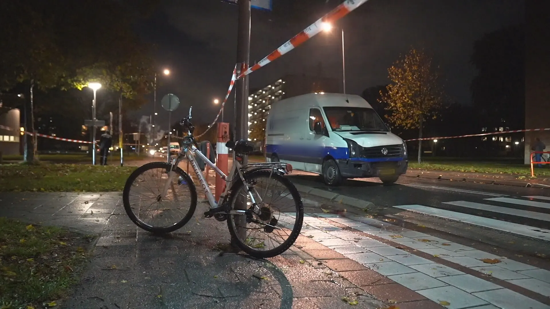 11-jarige jongen overleden na aanrijding met busje in Rozenburg