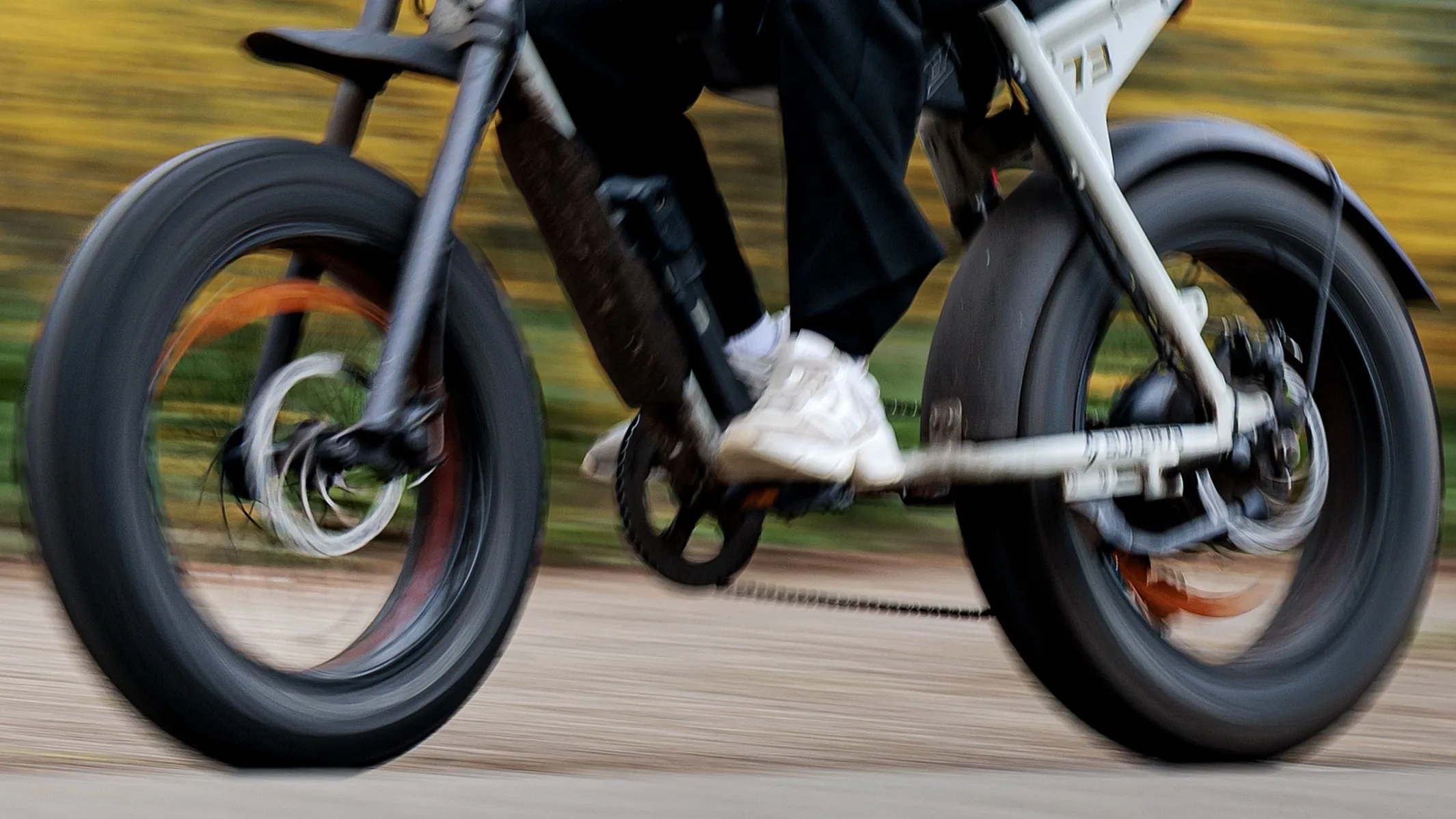 Man die gewond naast fatbike werd gevonden in Almere overleden