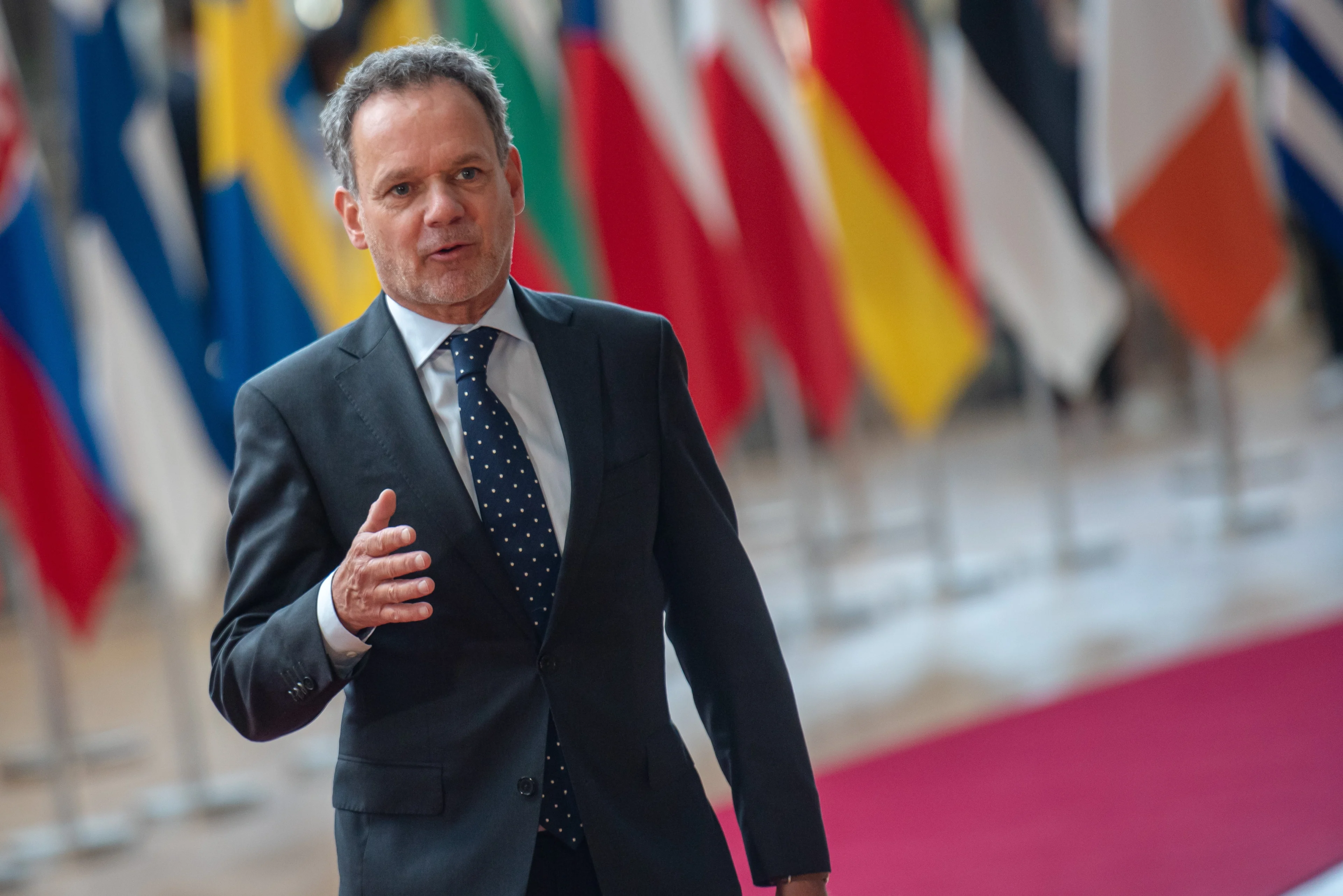 Grote zorgen in Tweede Kamer om Amerikaanse aanval op Iran, kabinet houdt extra veiligheidsberaad