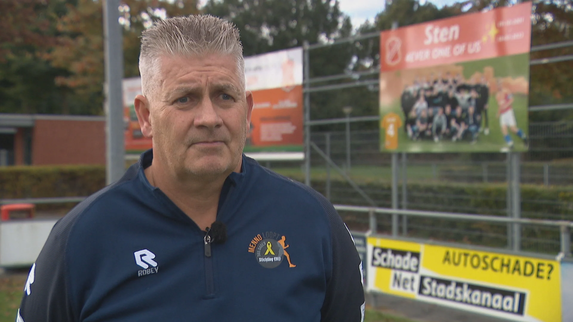 Vader overleden Sten (21) vreest bevriezing basispakket: 'Gaat levens kosten'