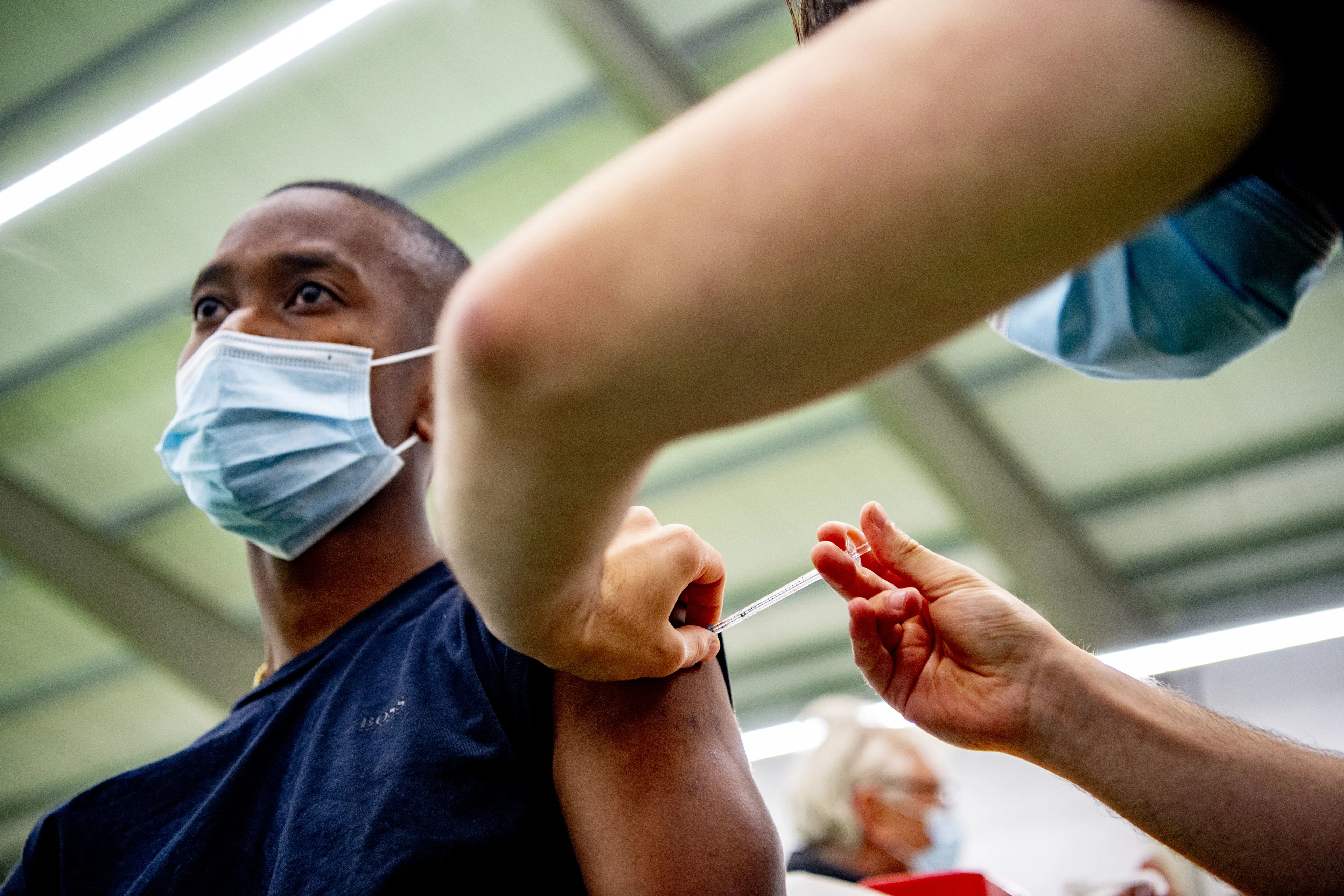 LIVEBLOG | Inmiddels 185.000 prikafspraken voor Janssen-vaccin