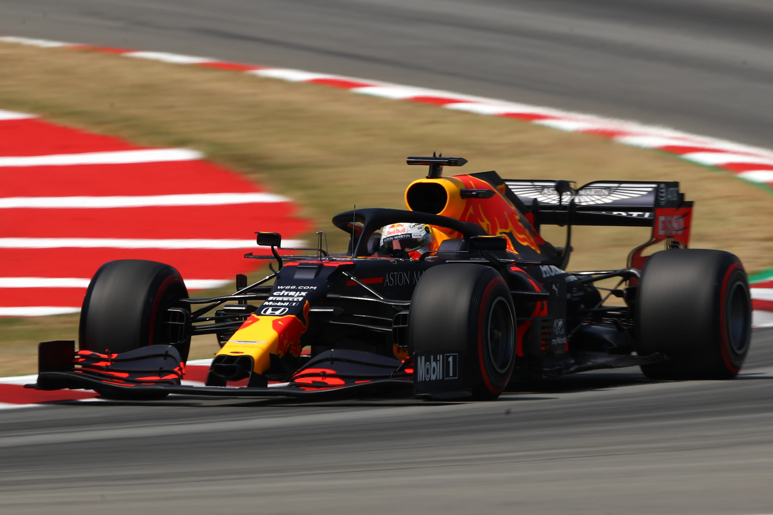 Verstappen start als derde tijdens Grote Prijs van Spanje