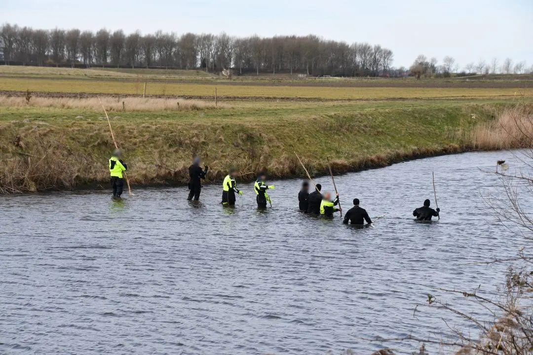 Politie zoekt in kanaal verder naar lichaamsdelen van vermoorde Ichelle (29)
