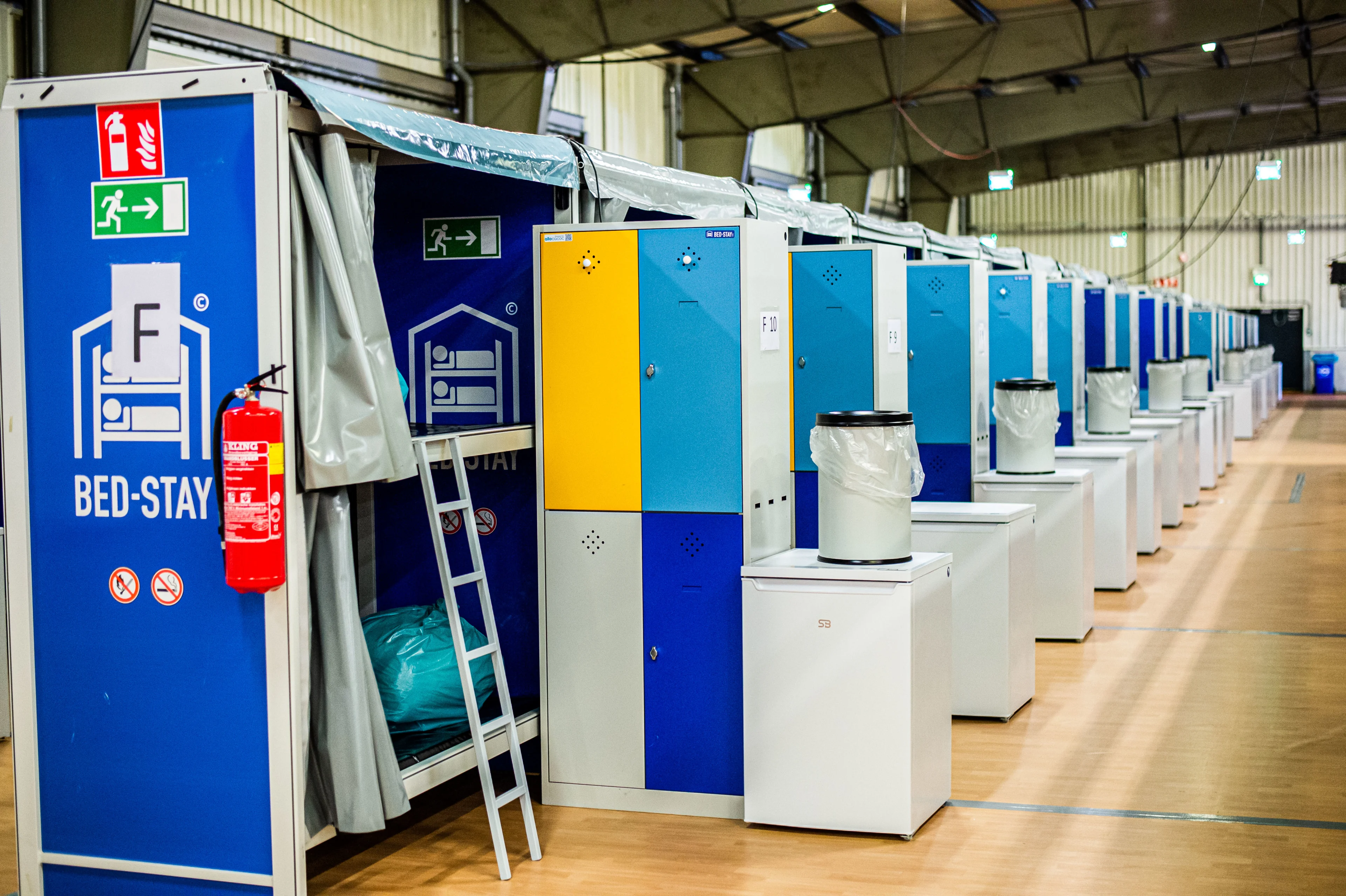 Opvangcrisis asielzoekers gaat nog weken duren: het is wachten op meer ruimte