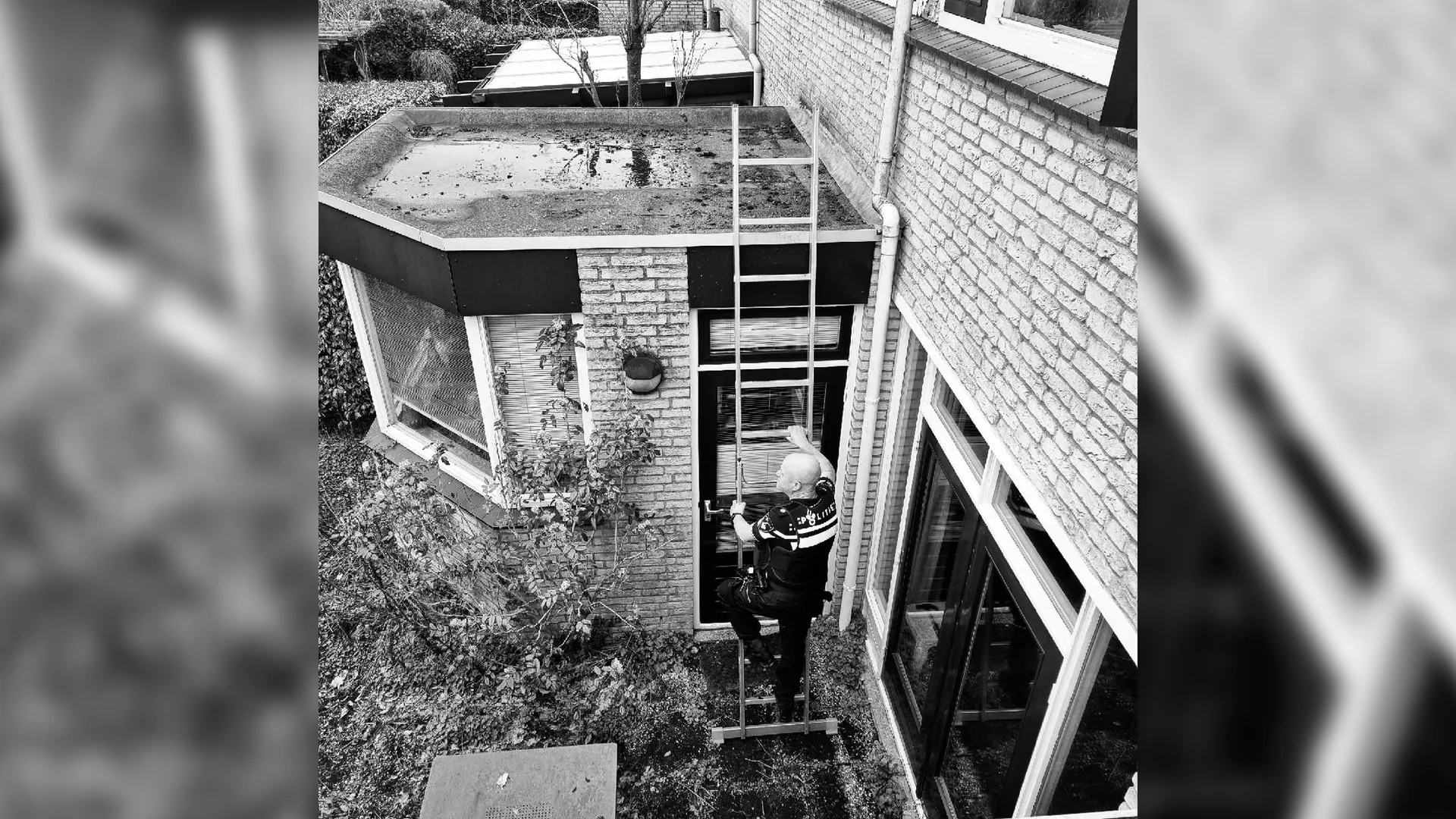 Man ligt dagenlang hulpeloos thuis op de grond, politie vindt hem per toeval