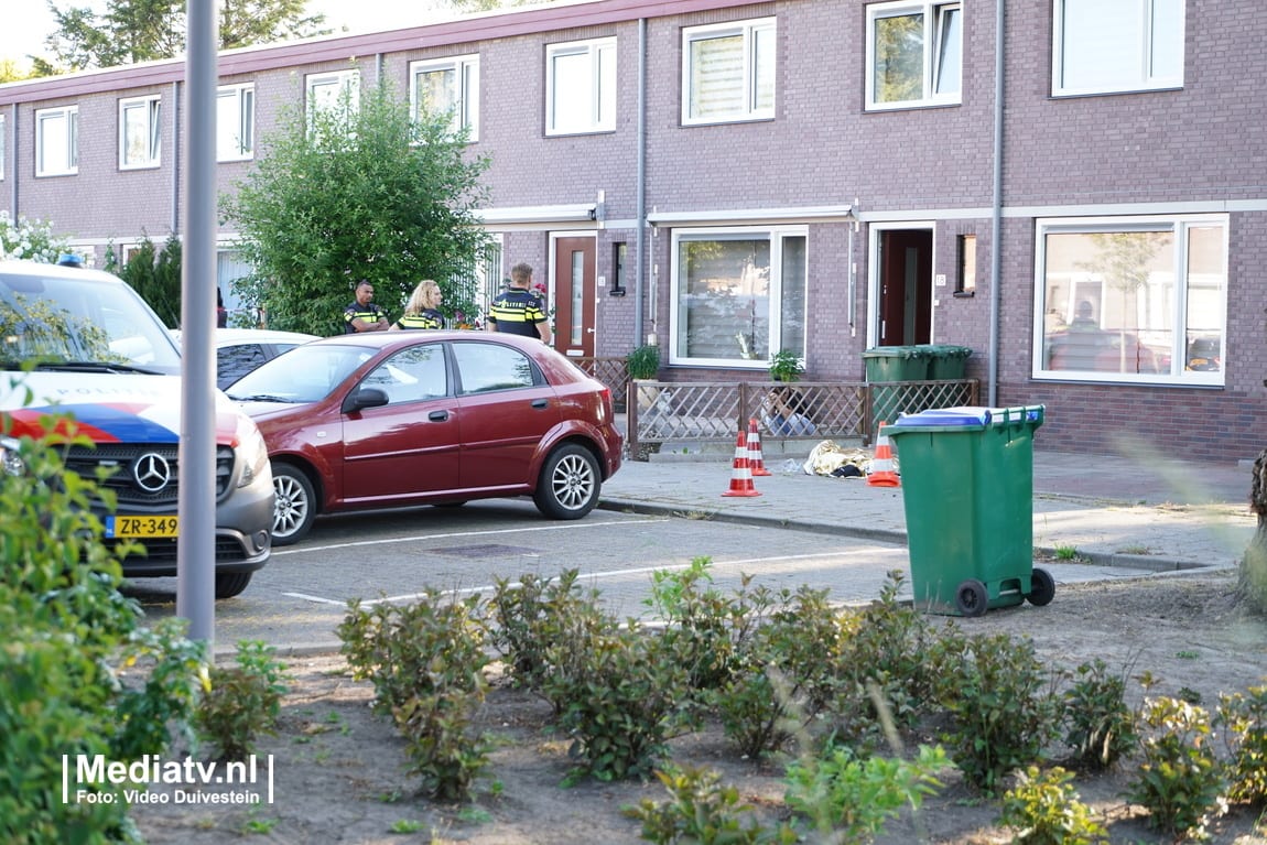 Man (30) doodgeschoten in Rotterdam, twee verdachten aangehouden