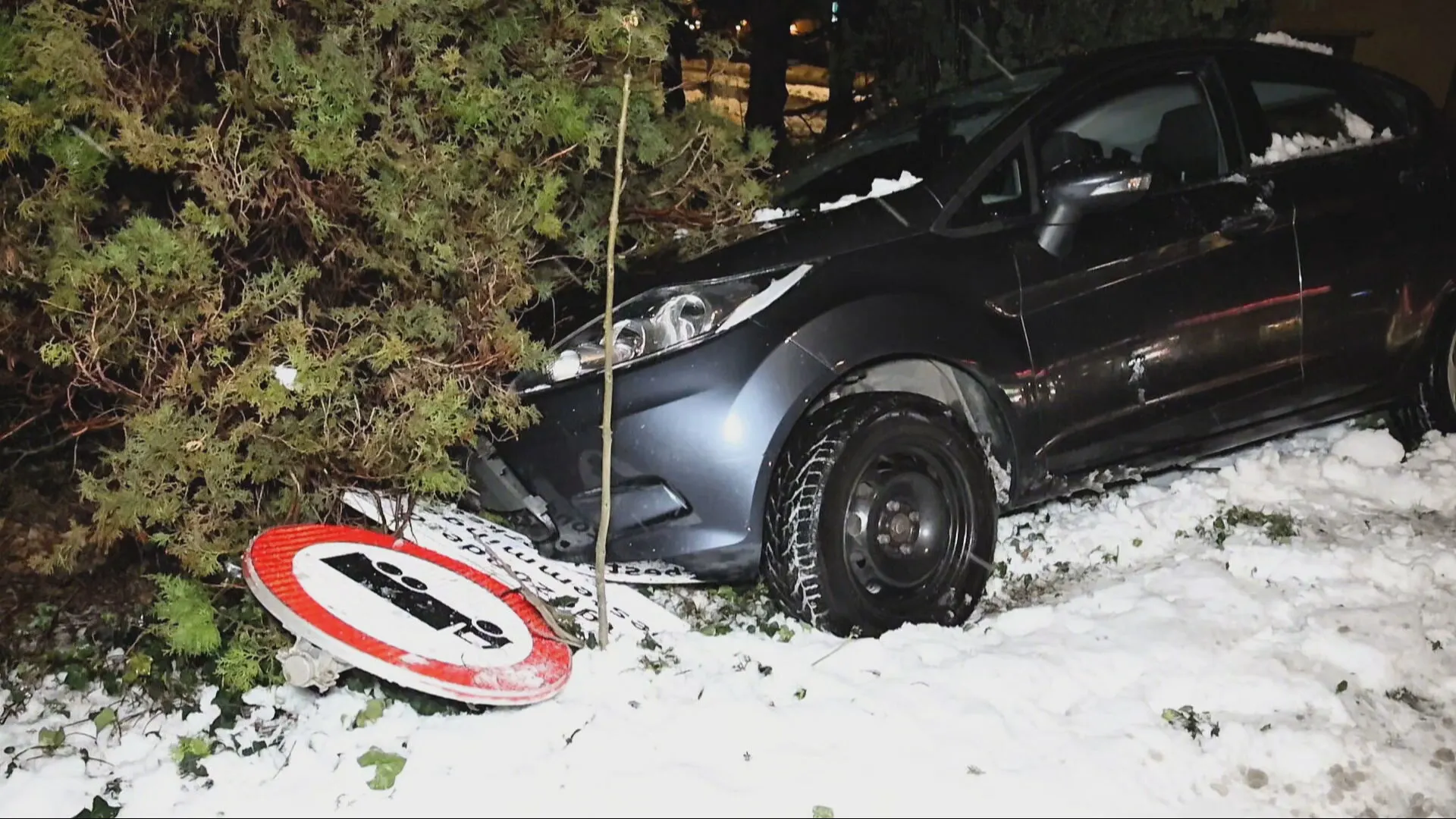 Man (34) na urenlange klopjacht opgepakt voor mishandeling vrouw