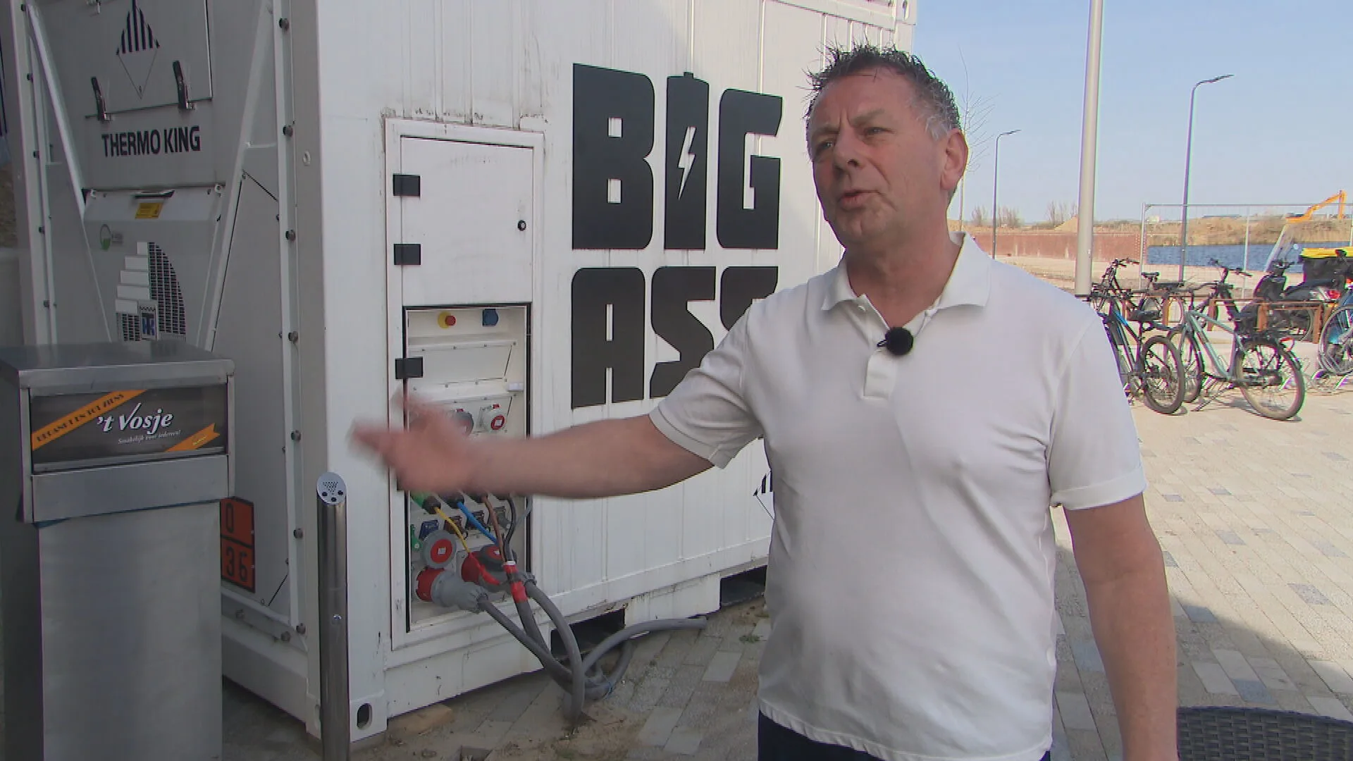 Ondernemers woest om uitblijven stroomnet-aansluiting: 'Kost mij al ruim 3 ton'