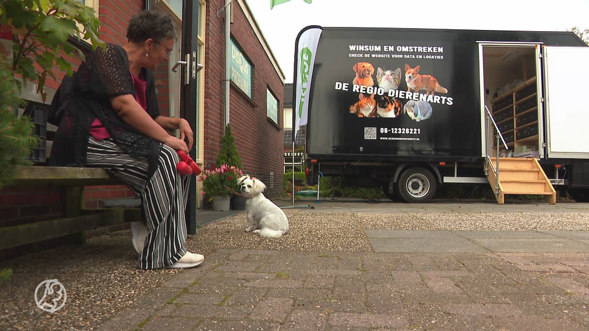 Dierenarts is te duur, dus startten Francoise en Susanne de mobiele kliniek