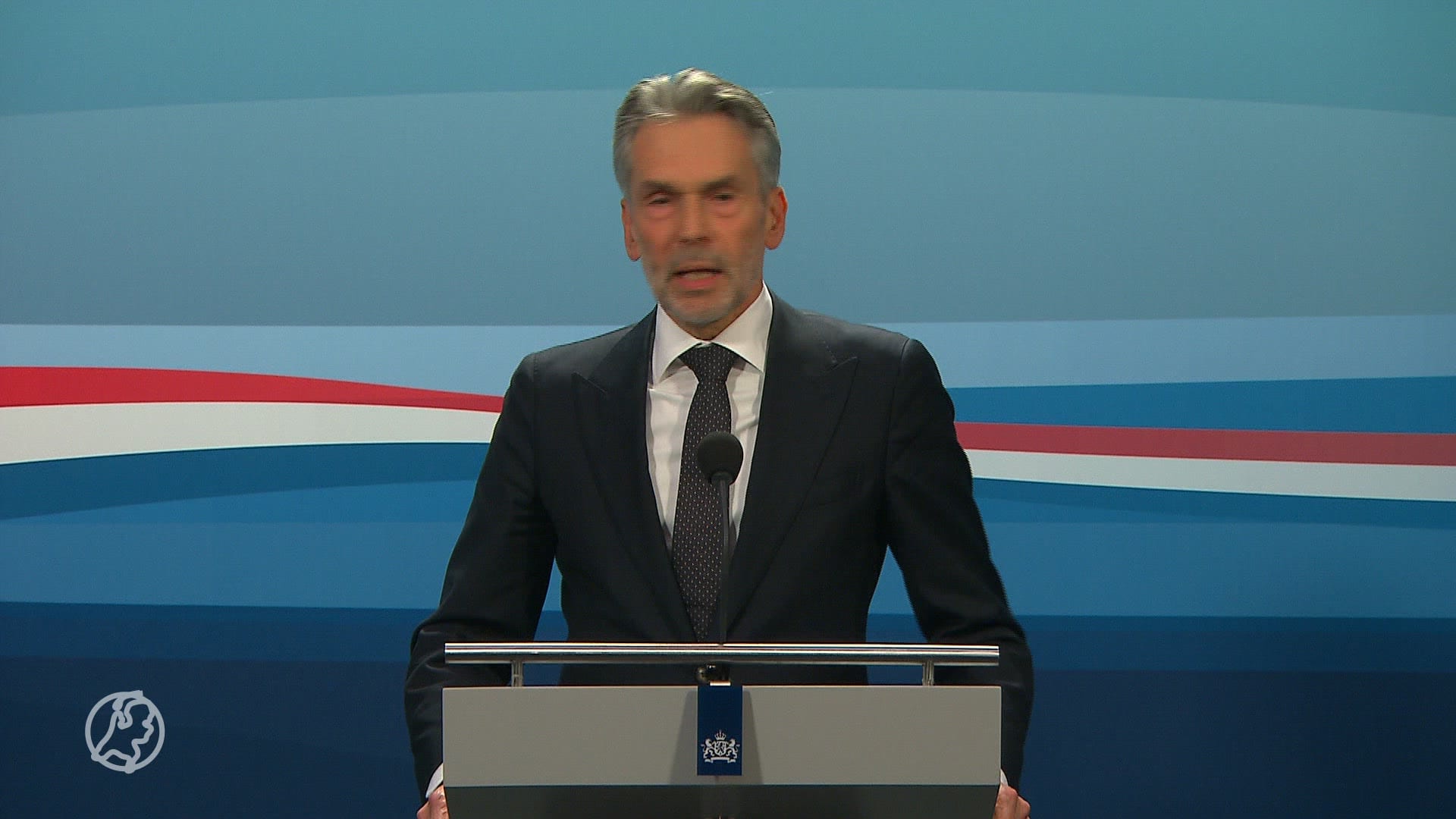 Grenscontroles en strengere aanpak Syriërs: Schoof presenteert nieuwe asielplannen