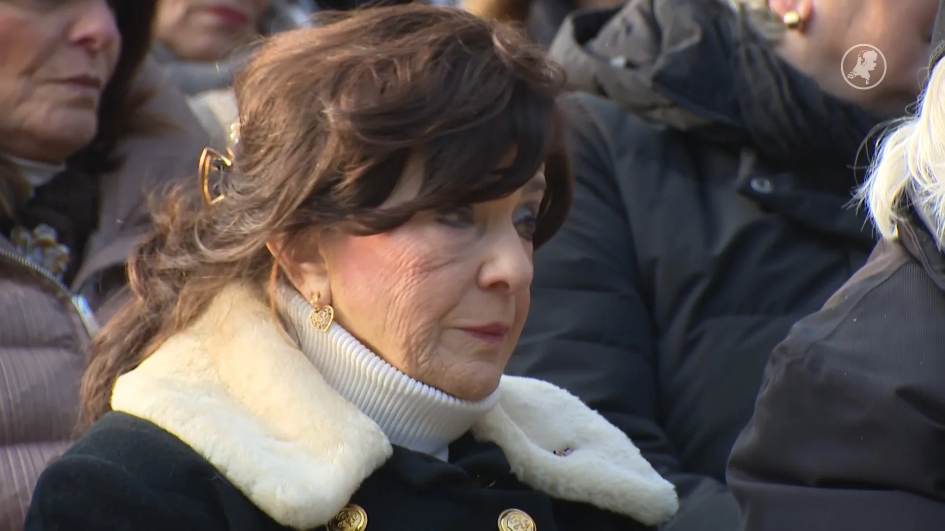 Deborah (83) deelt aangrijpend verhaal tijdens Holocaustherdenking