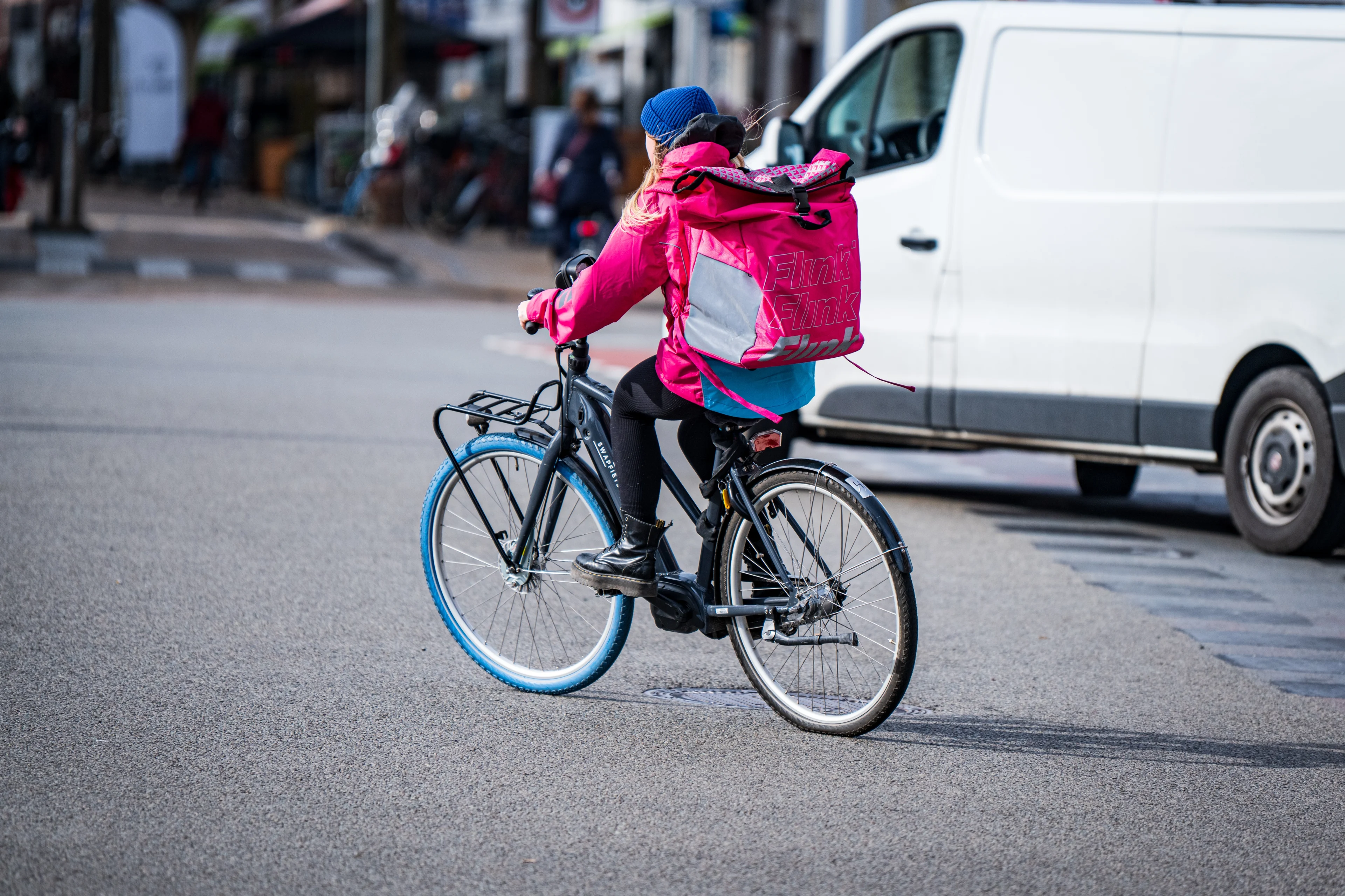 Misstanden bij flits- en maaltijdbezorgers: te weinig betaald en slechte werkomstandigheden