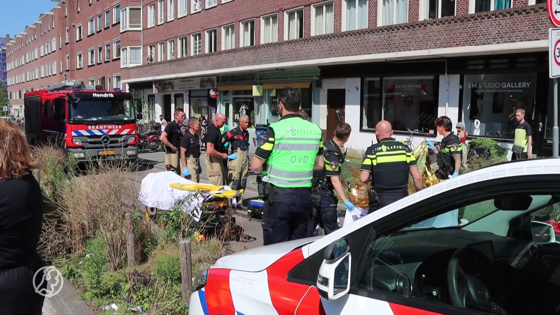 Bestuurder gestolen auto veroorzaakt meerdere aanrijdingen tijdens achtervolging