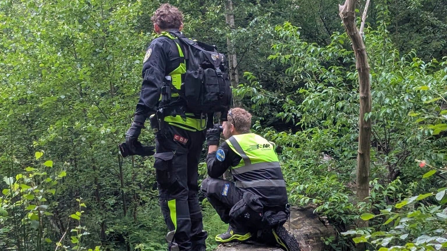 Dagenlang vermiste man op Veluwe gevonden dankzij alerte wielrenners