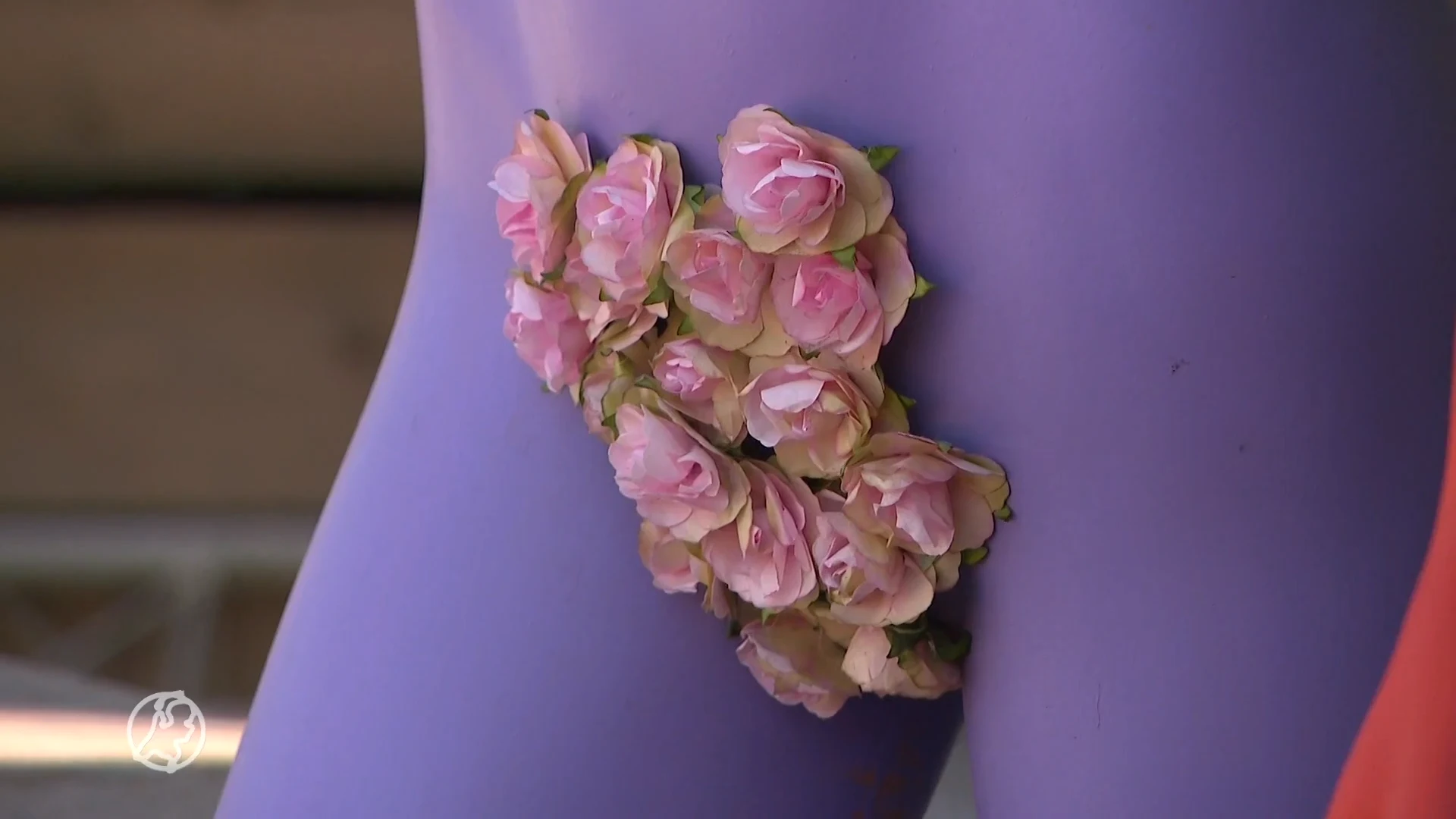 Blote poppen zorgen voor onrust in Scheveningen: 'Vroeger liepen we topless over de boulevard'