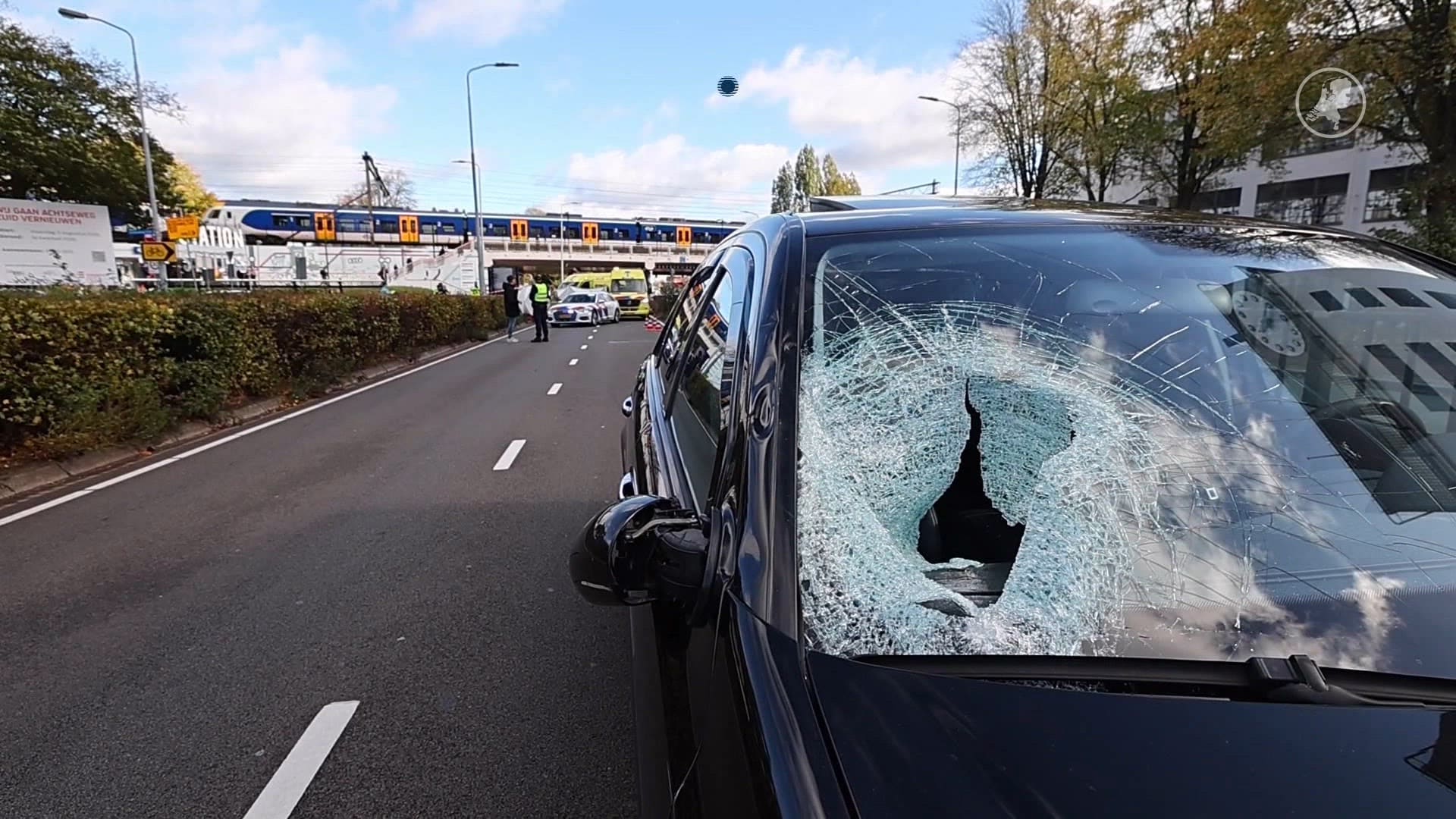 Vrouw overleden na aanrijding met auto in Eindhoven