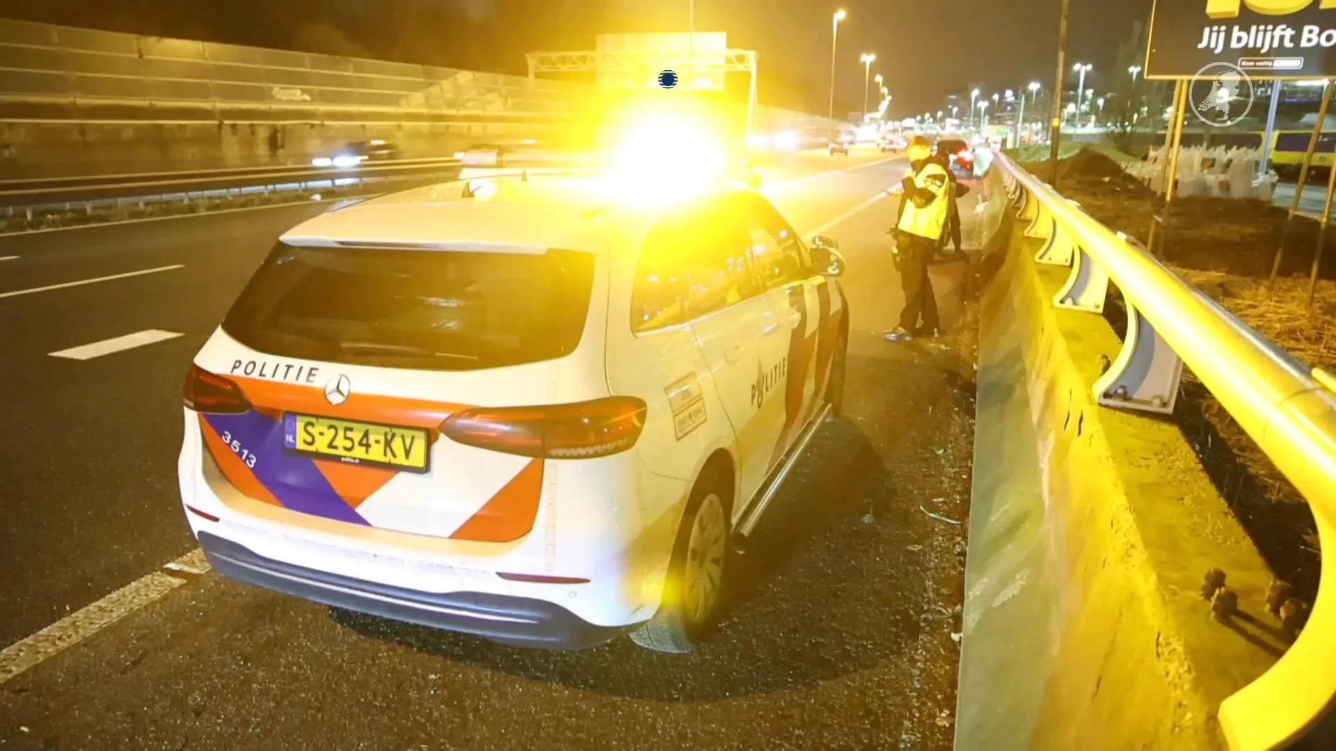 Automobiliste in paniek en scooter op verkeerde plek op A12