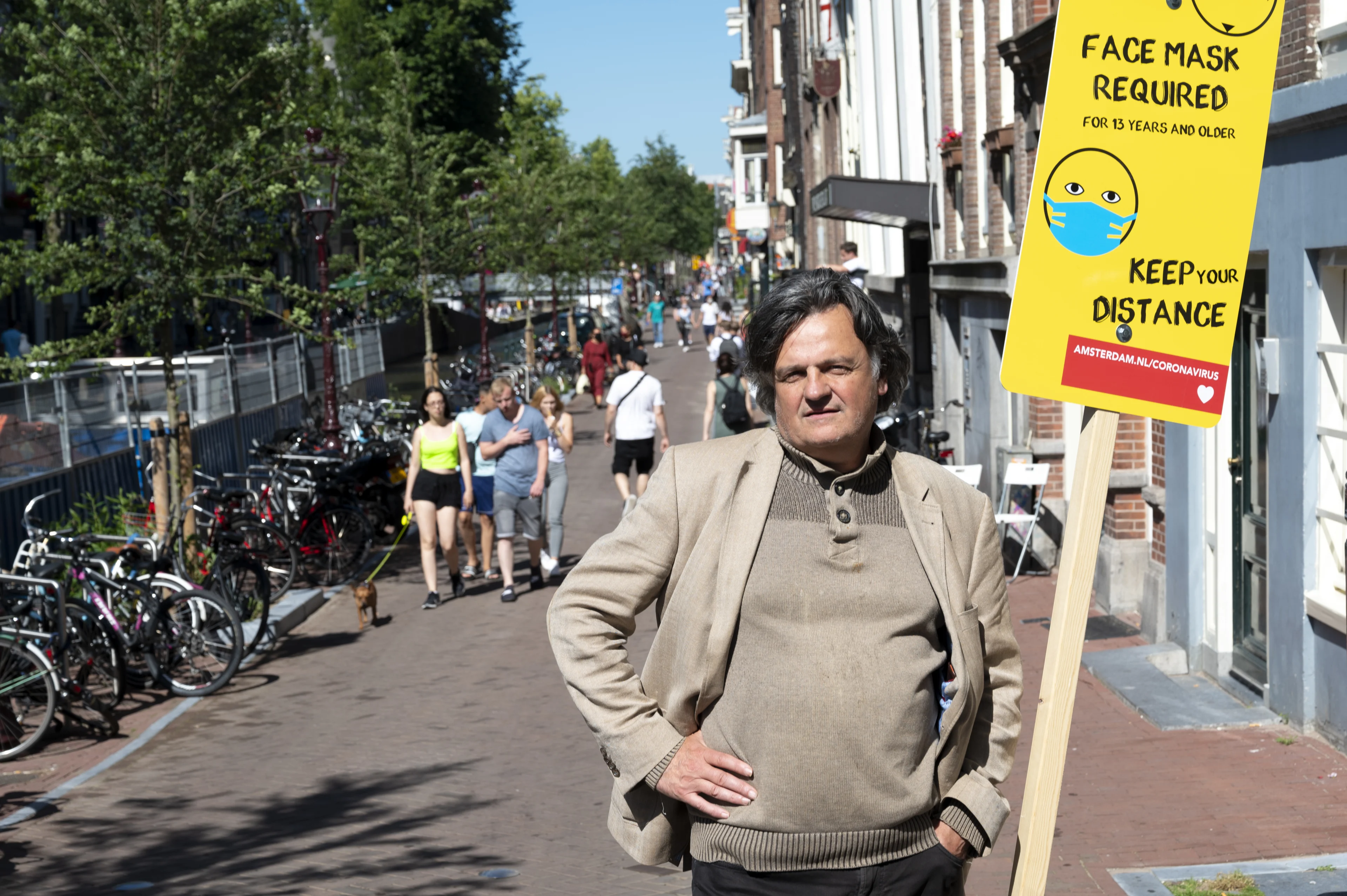 Kort geding over mondkapjesplicht in Amsterdam is maandag