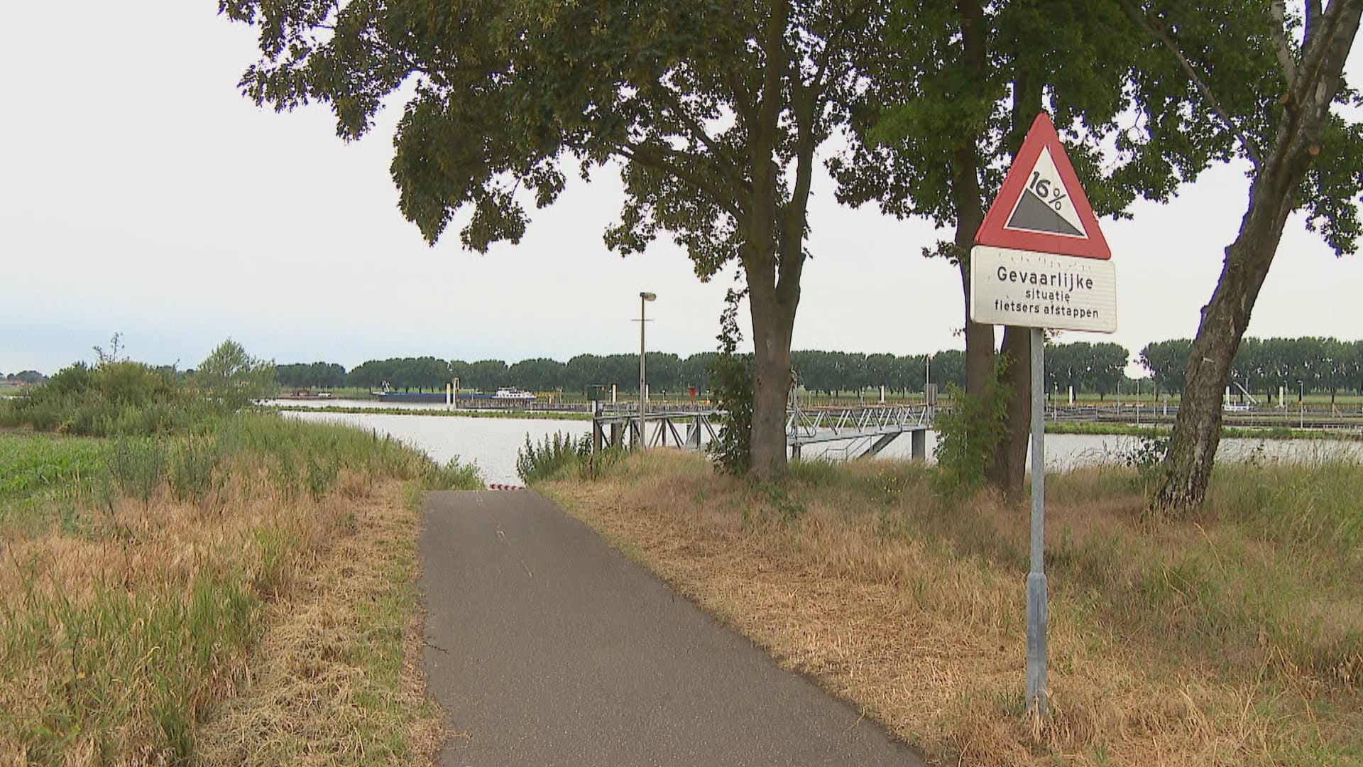 Limburgs dorp is gevaarlijk fietspad al jaren zat: 'Er gebeuren hier veel te veel ongelukken'