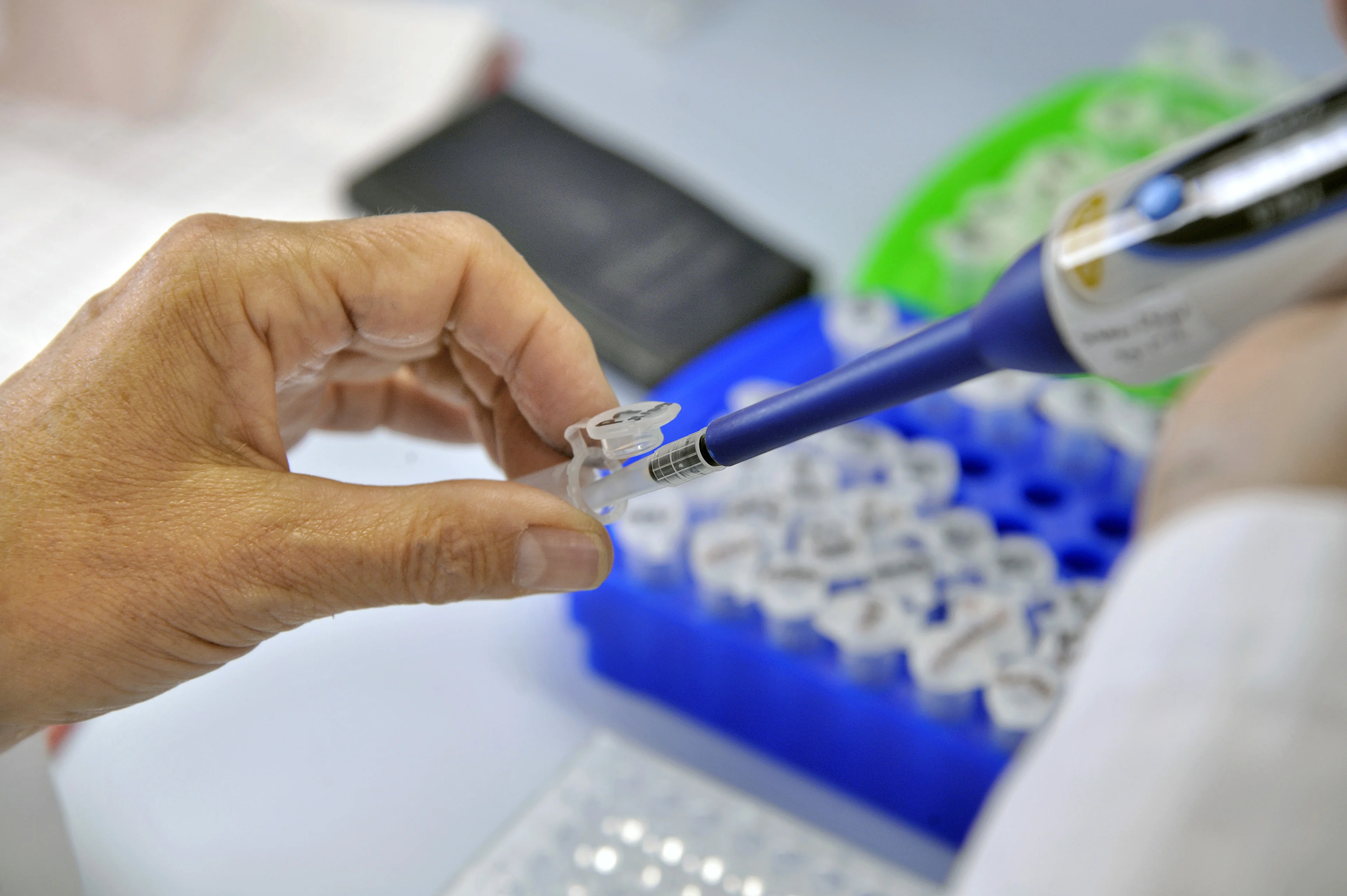 'Coronamedicijn zal er over vijf of zes maanden zijn dankzij Nederlands antilichaam'