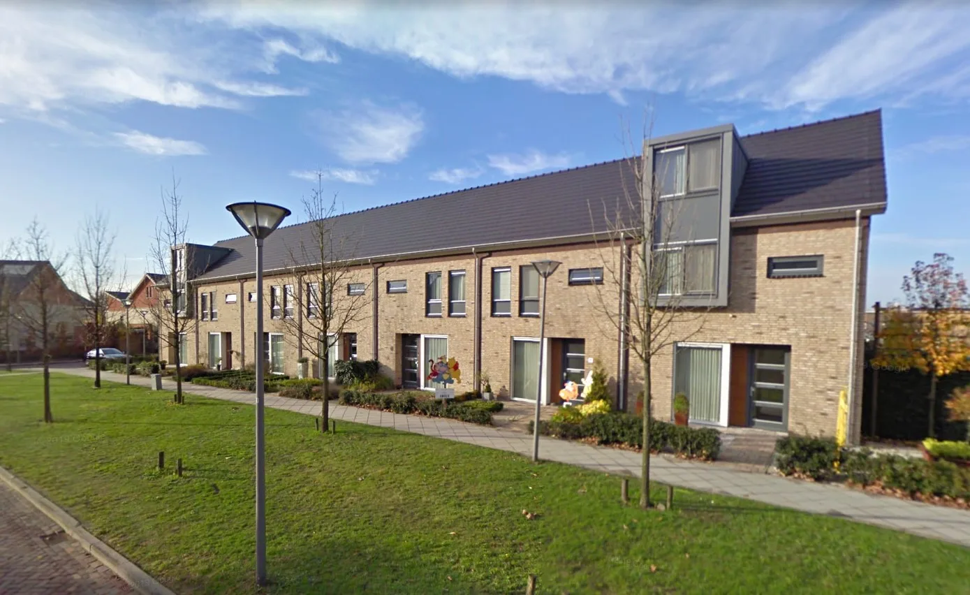 Inwoners Heesch uit hun woning gehaald om instortingsgevaar