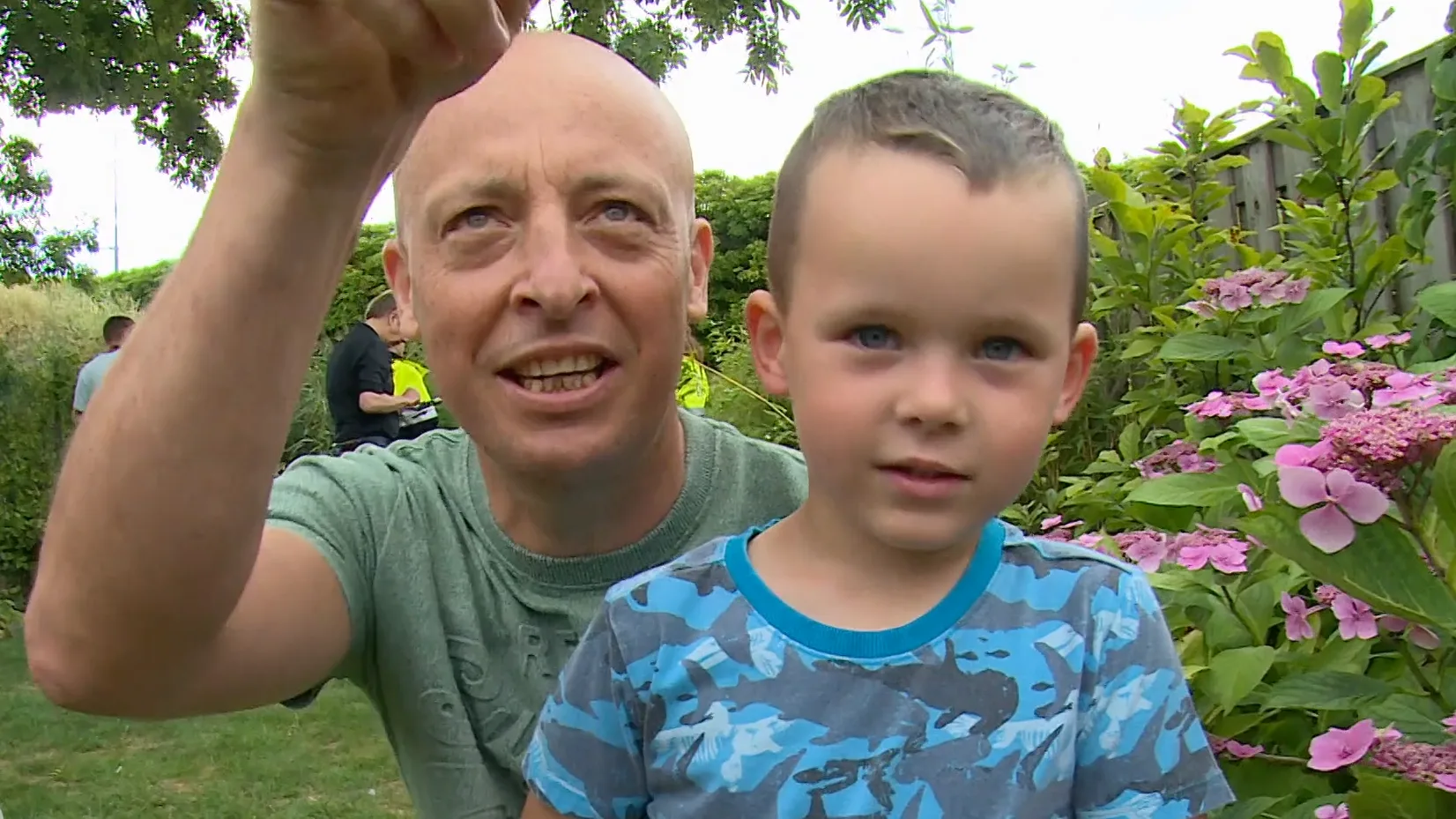 4-jarige Sem ontdekt breuk in waterleiding en is de held van Vlissingen